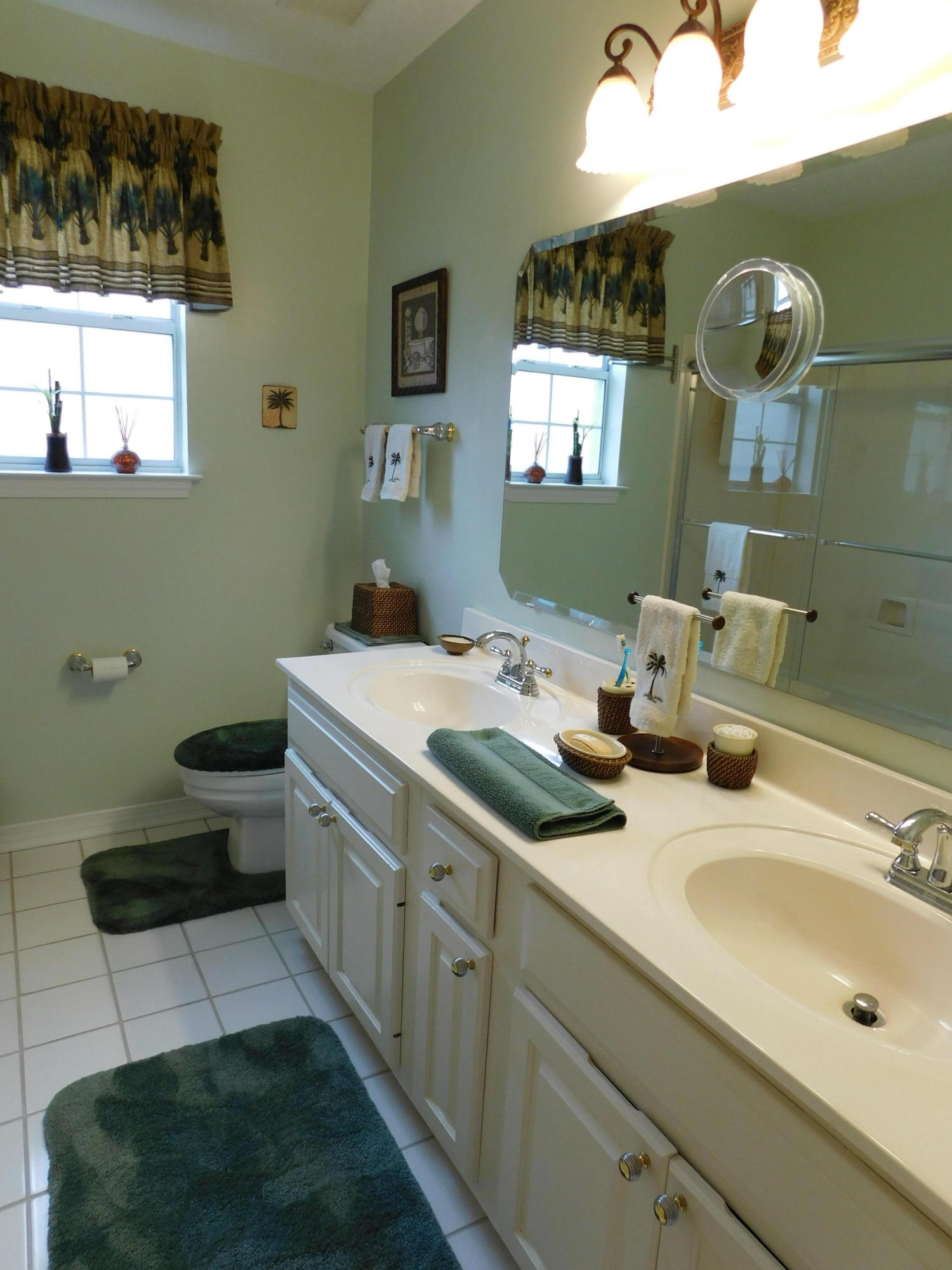 RIDGE WOOD MANOR - Residential