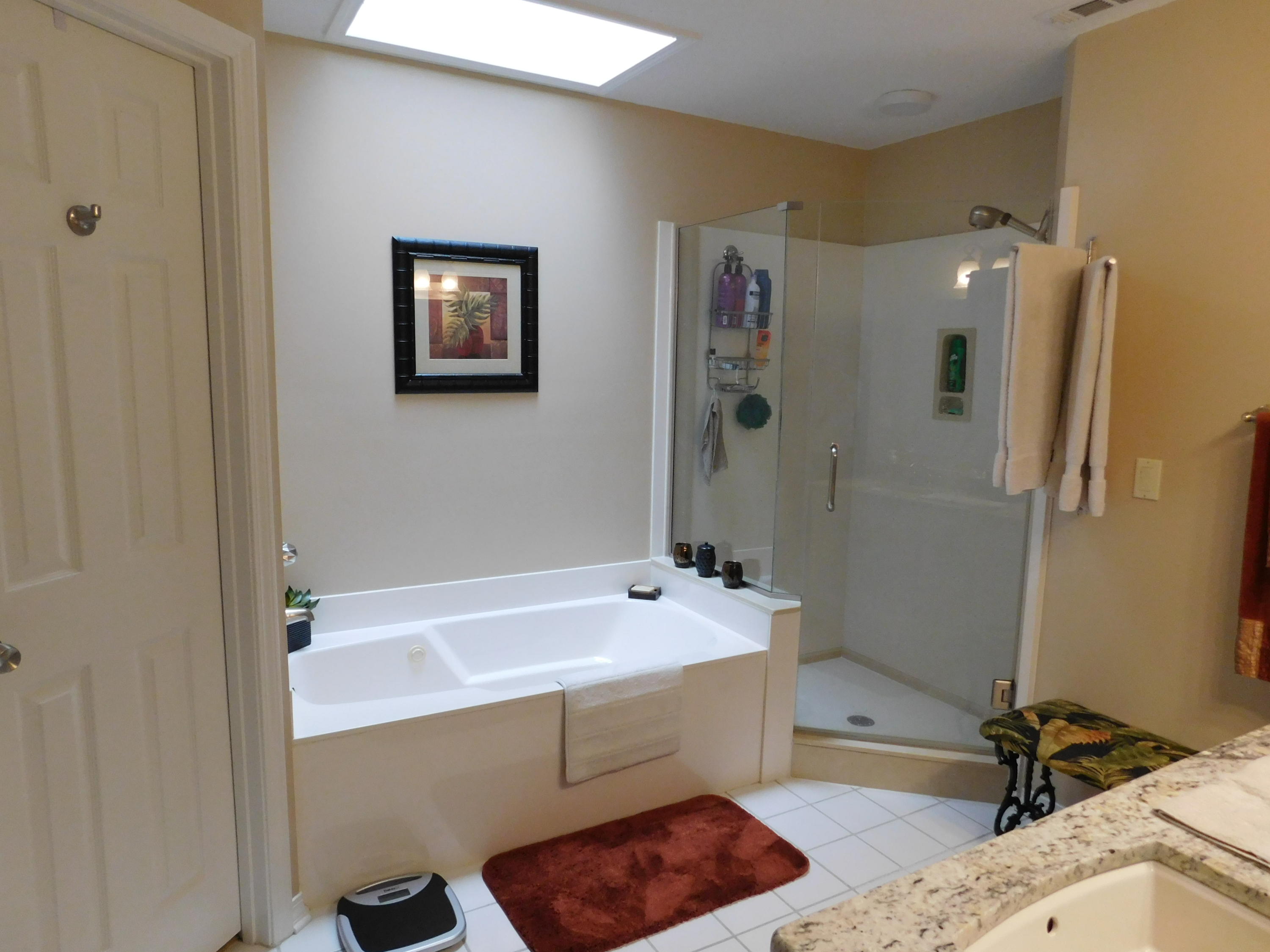 RIDGE WOOD MANOR - Residential