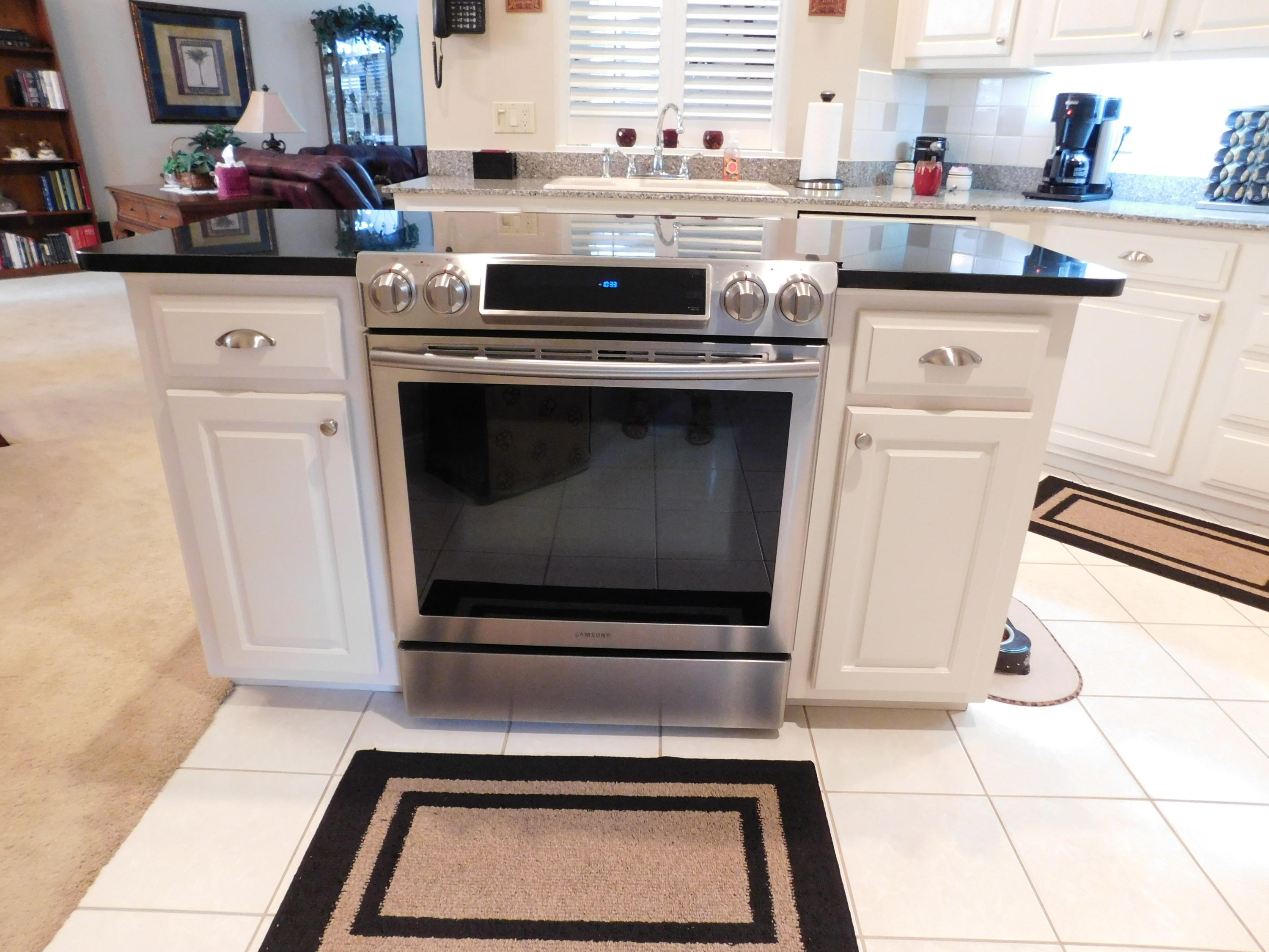 RIDGE WOOD MANOR - Residential