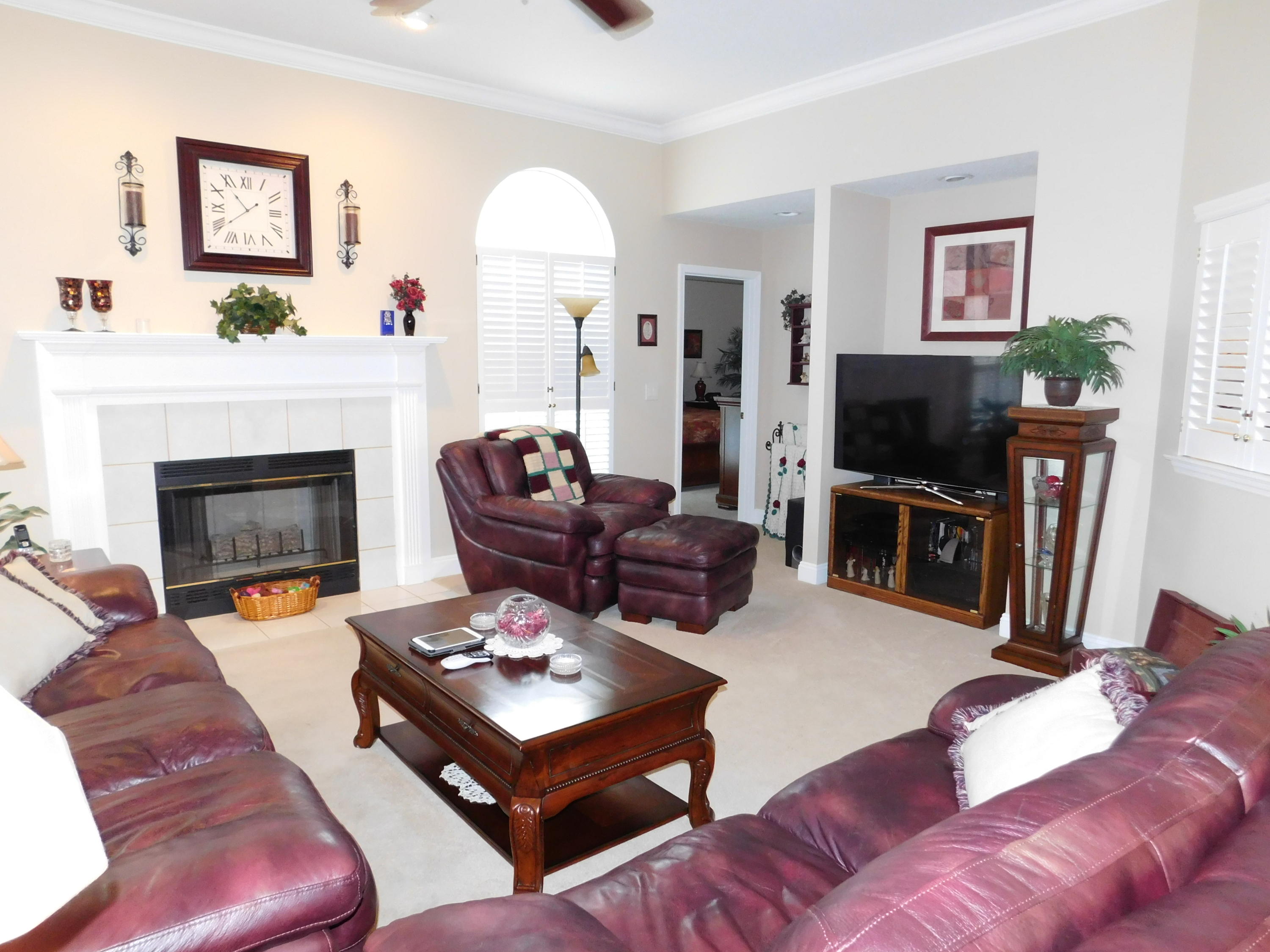 RIDGE WOOD MANOR - Residential