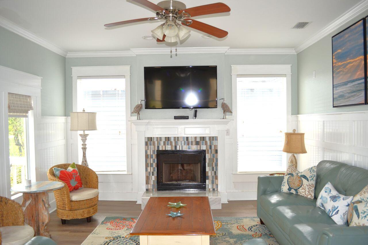 CRYSTAL BEACH - Residential Lease