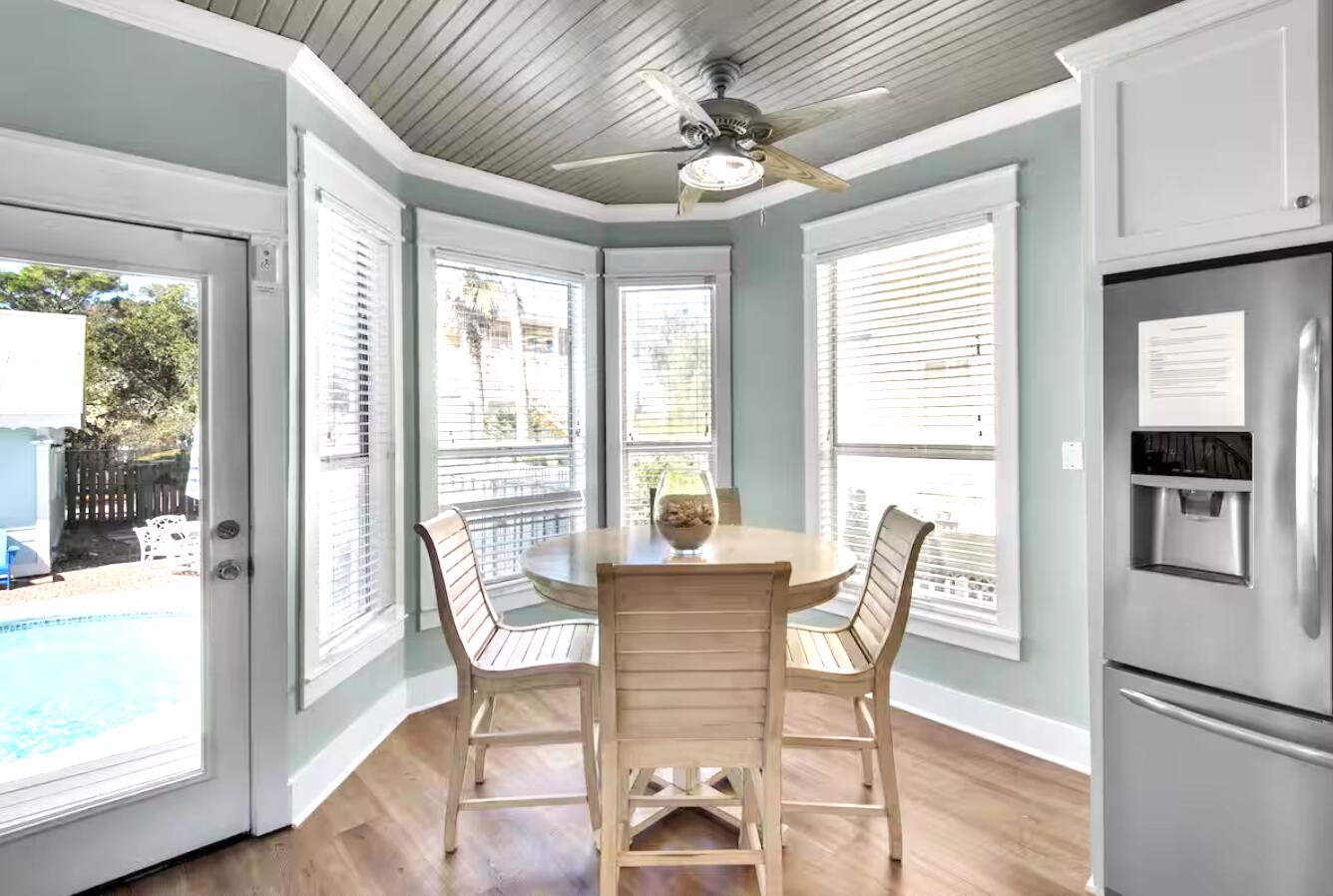CRYSTAL BEACH - Residential Lease