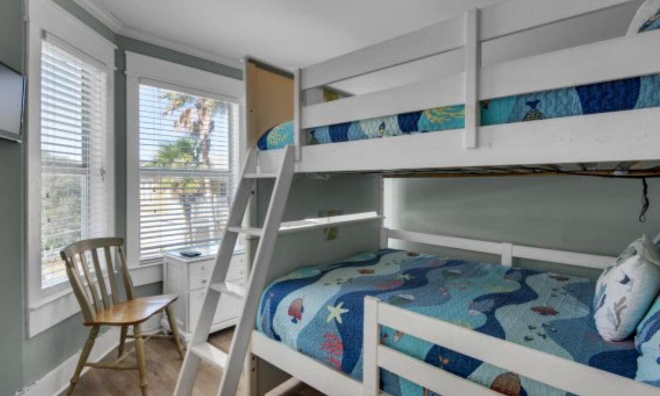 CRYSTAL BEACH - Residential Lease
