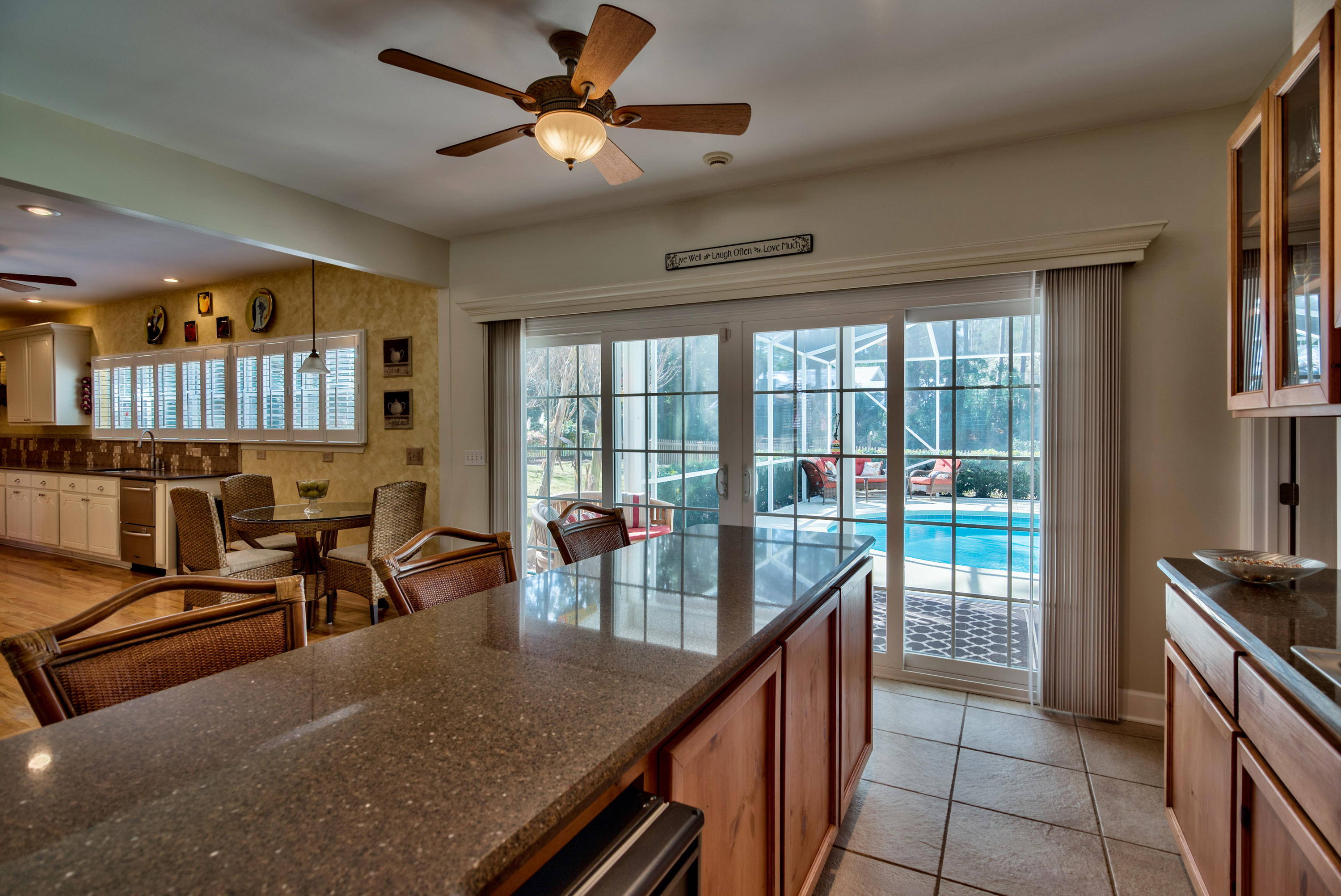 HEWETT BAYOU - Residential