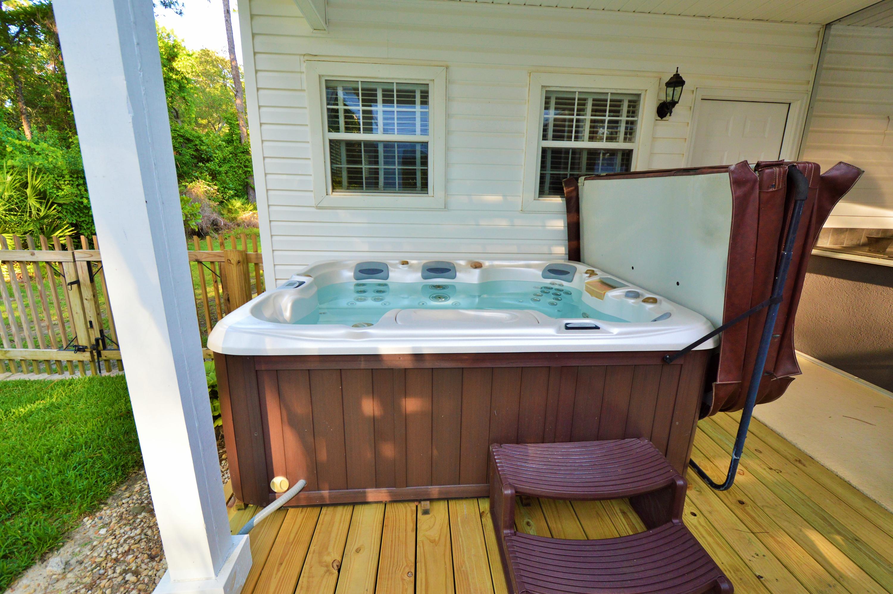 HEWETT BAYOU - Residential