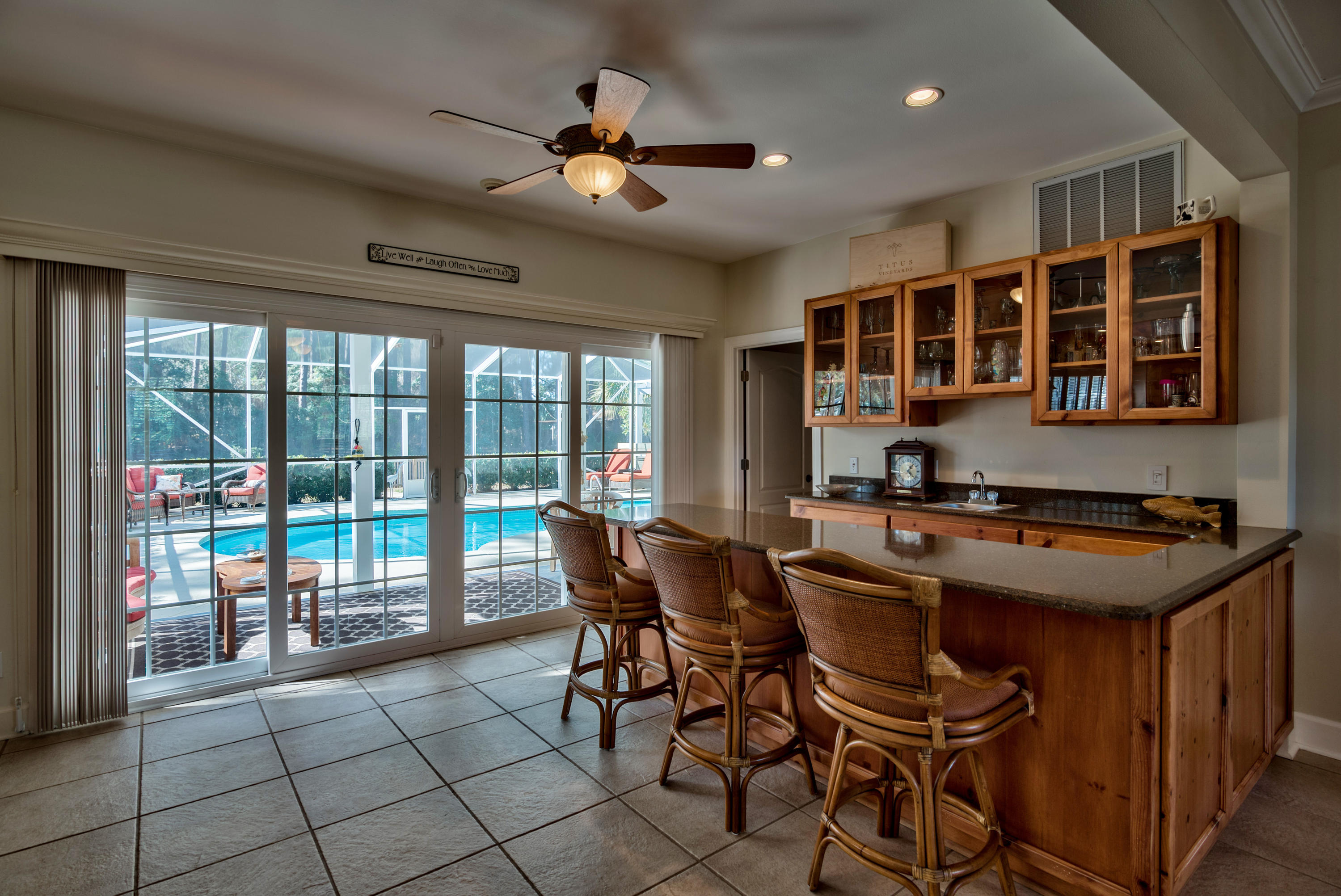 HEWETT BAYOU - Residential