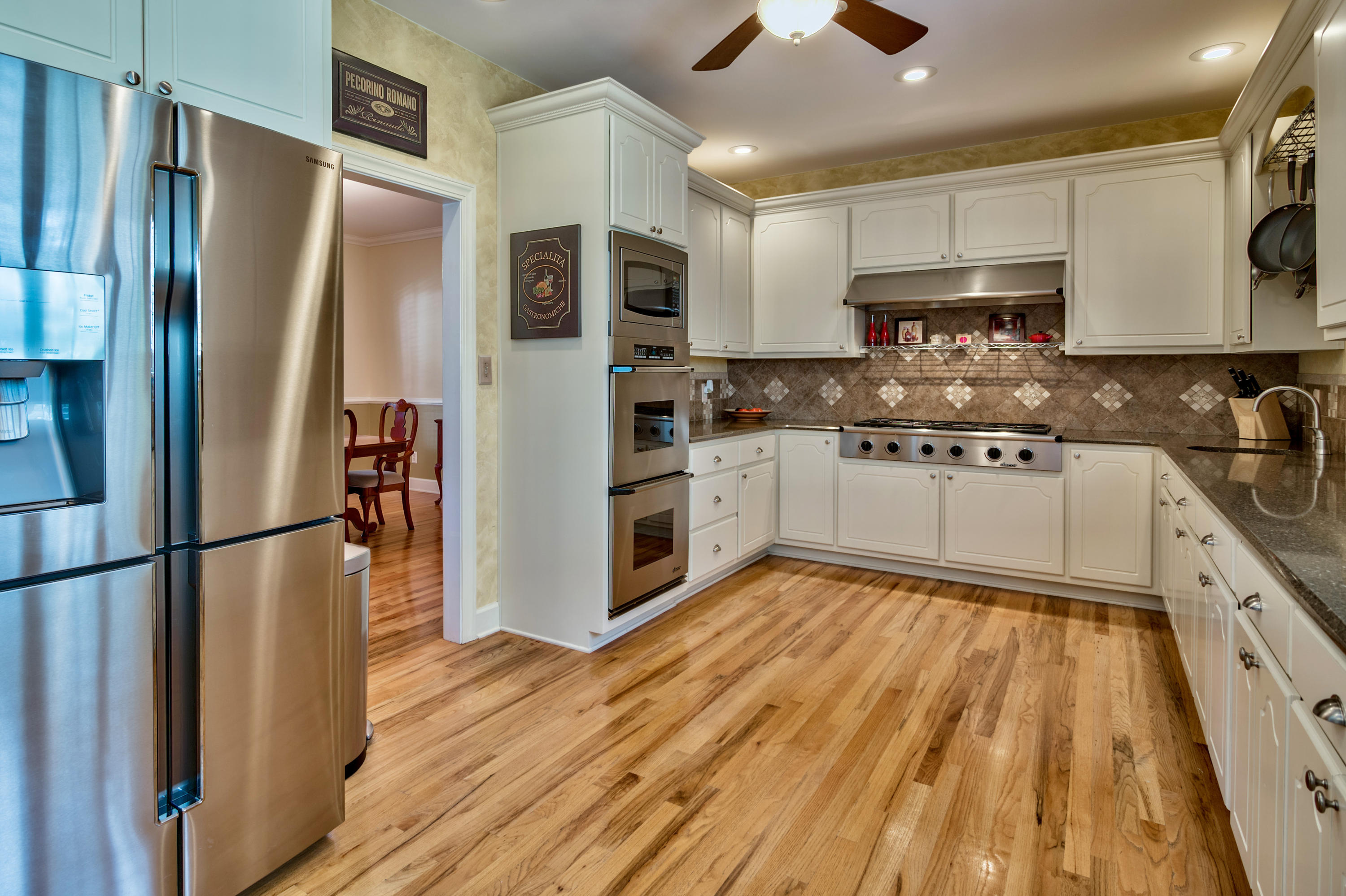 HEWETT BAYOU - Residential