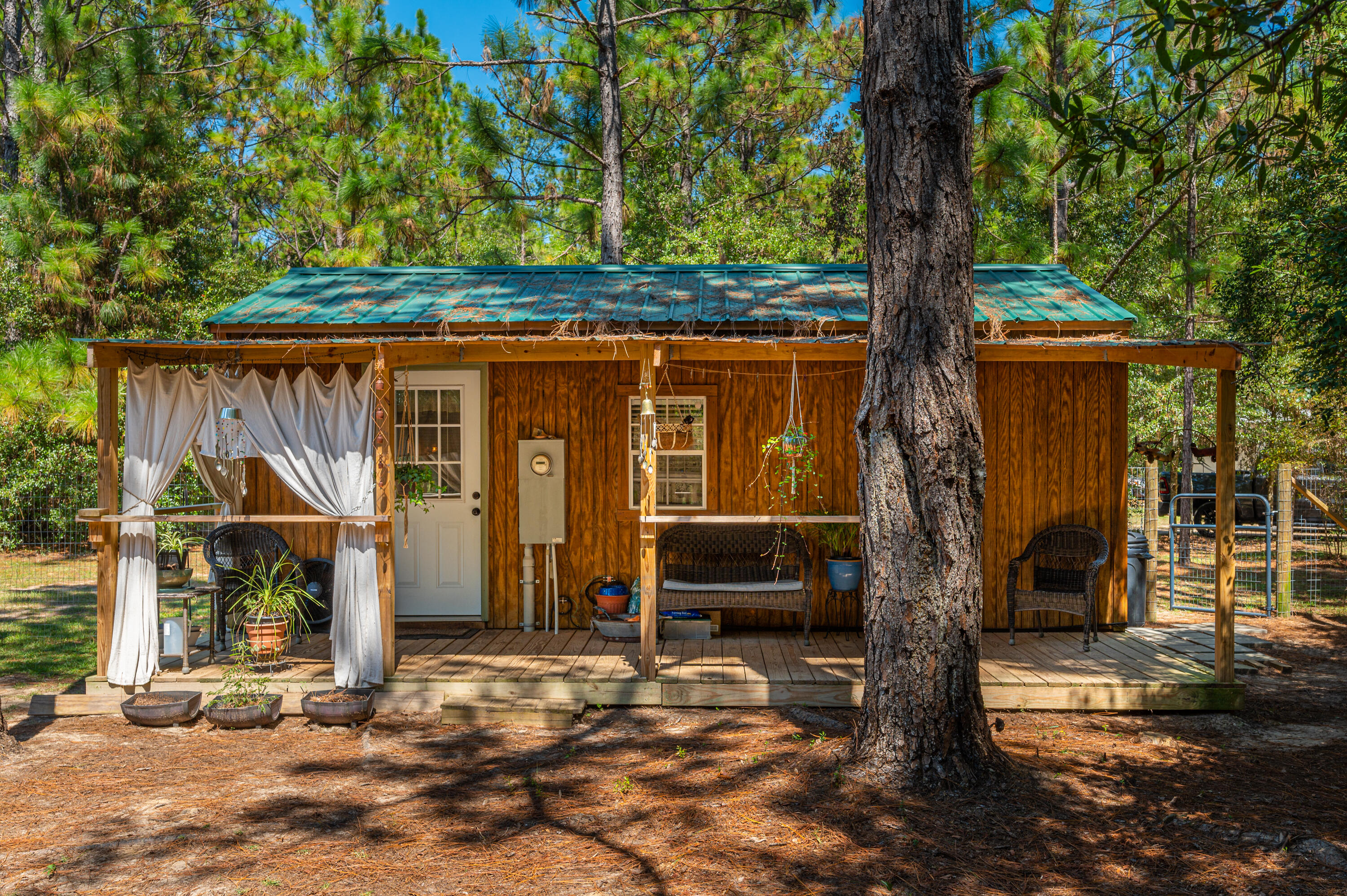 METES & BOUNDS - Farm