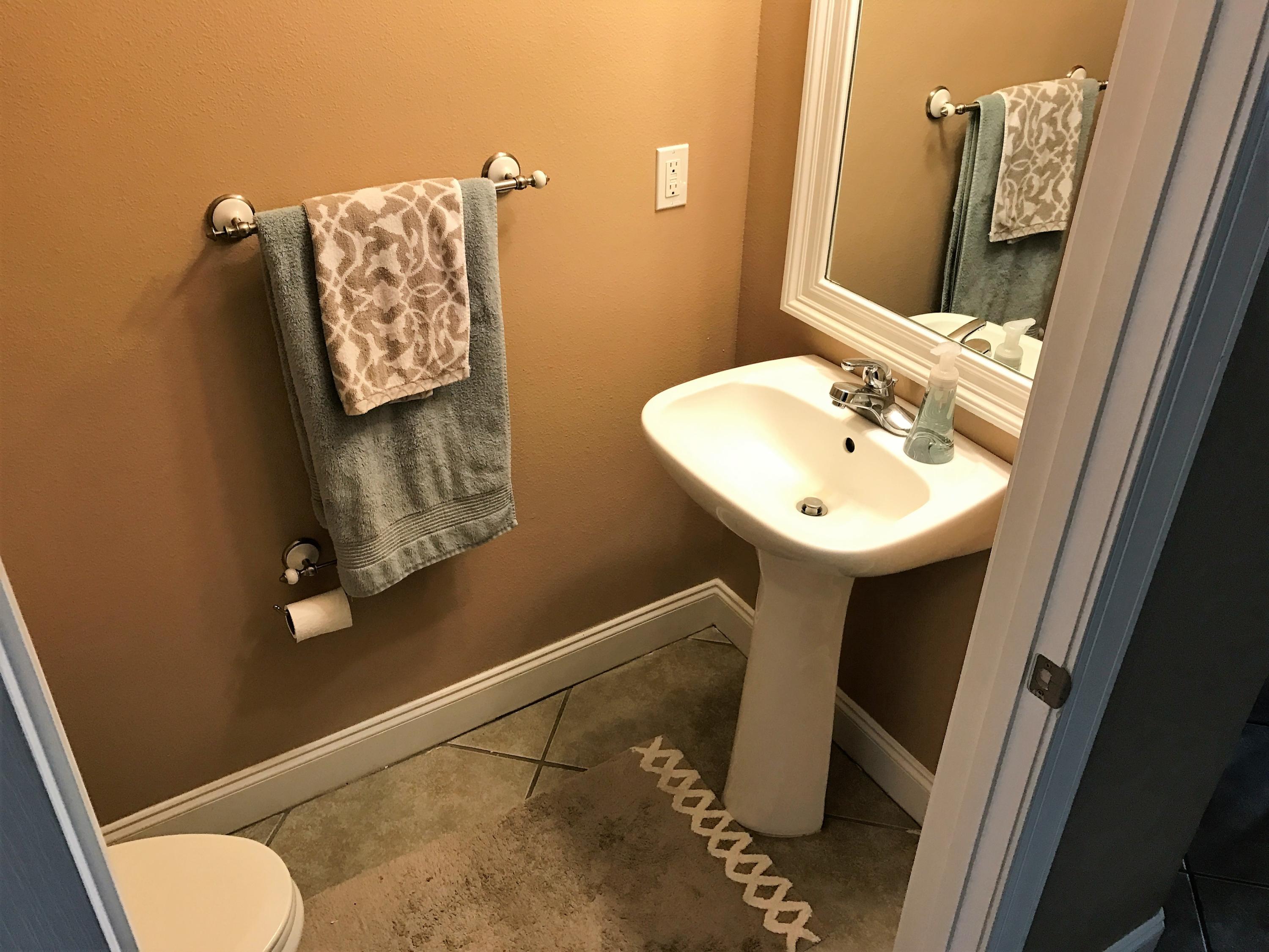 OLD BAY T/H - Residential