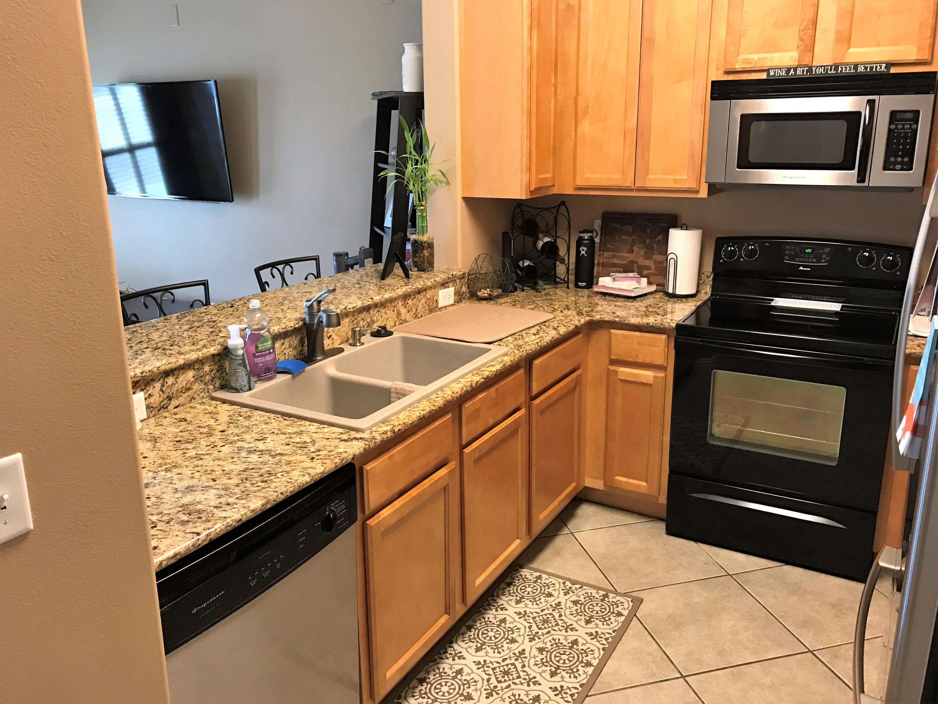 OLD BAY T/H - Residential