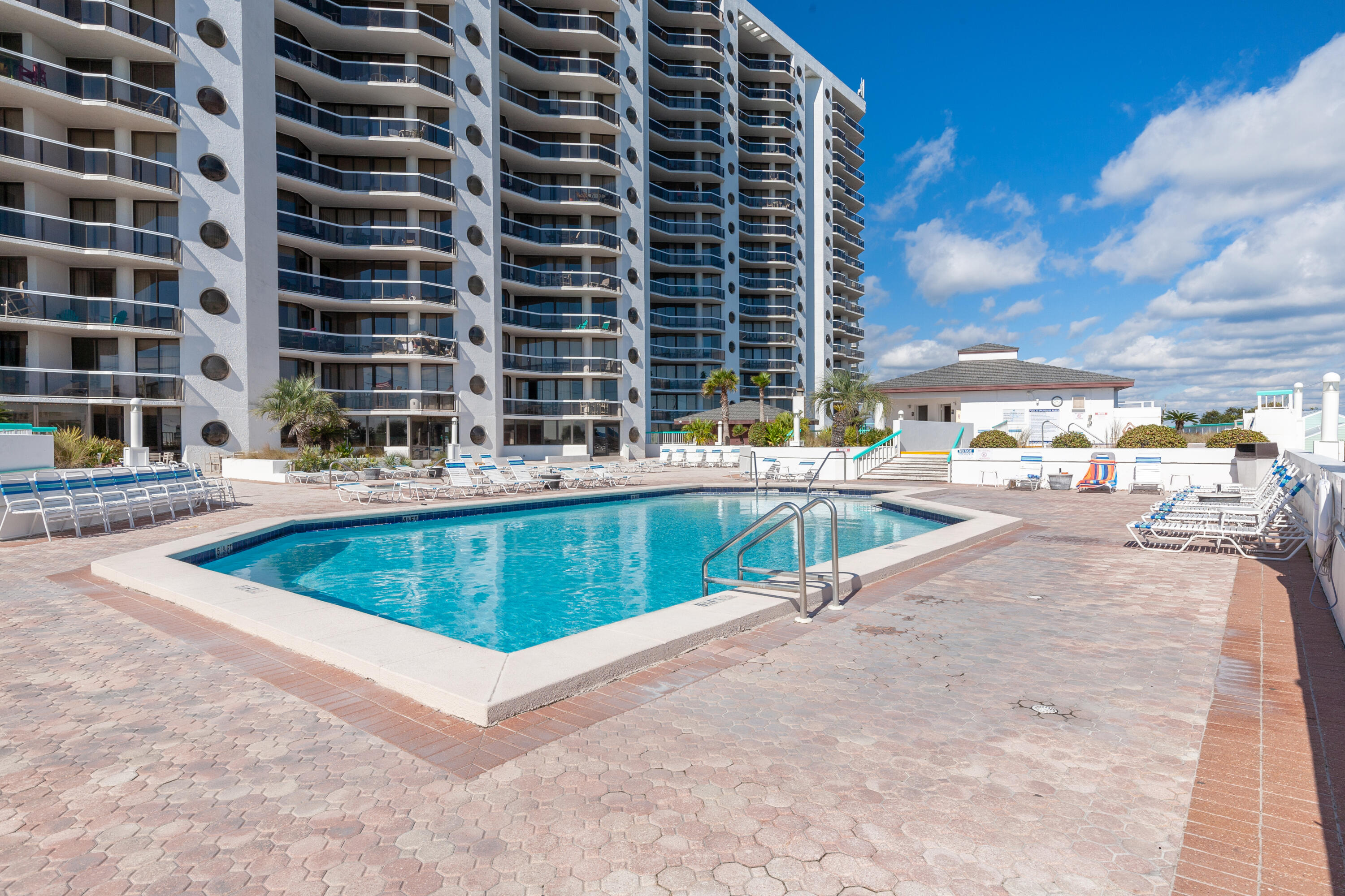 DESTIN SURFSIDE CONDO - Residential