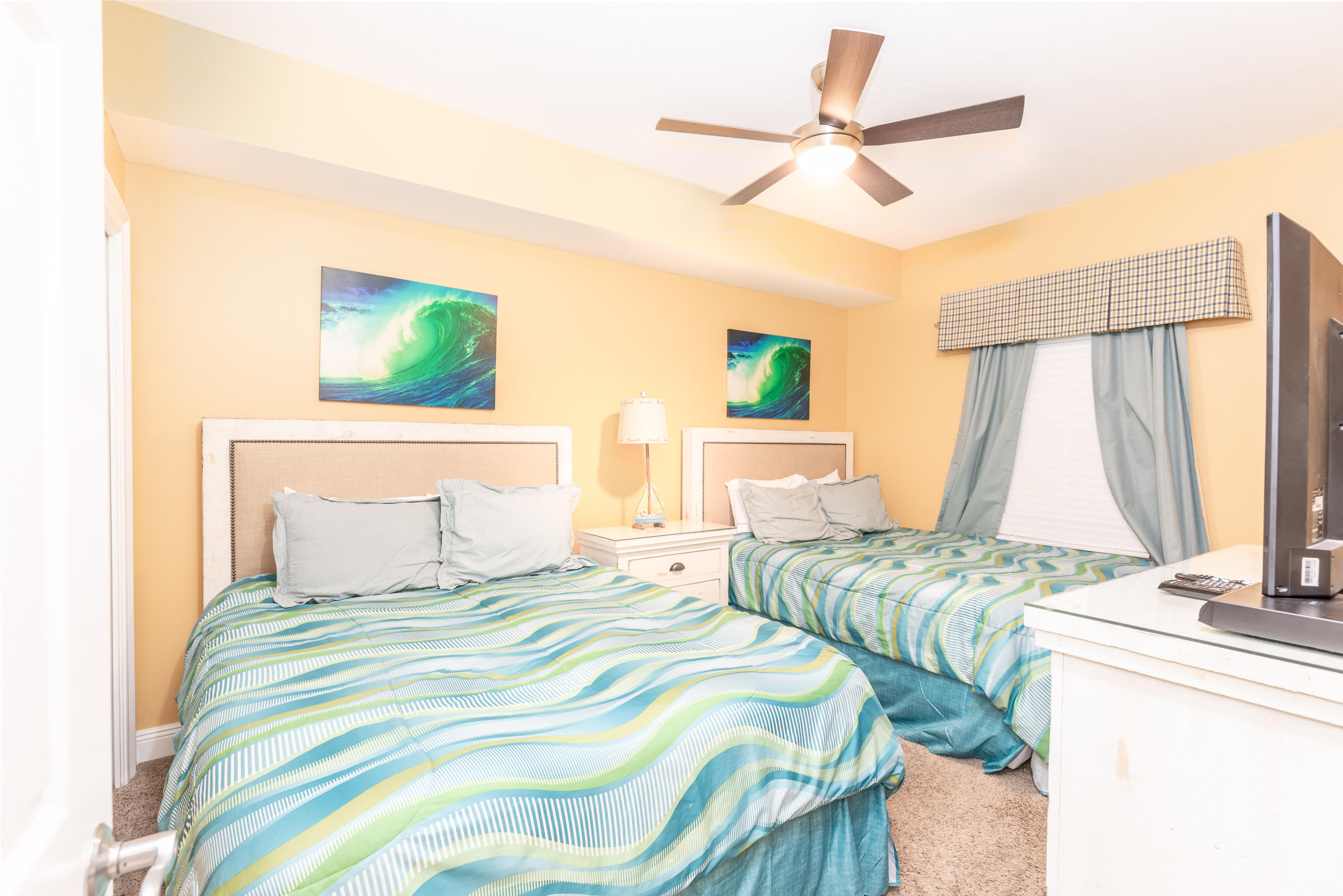 SUMMER PLACE - Residential