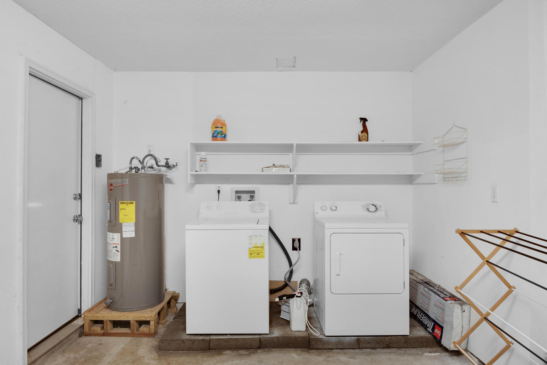 SCHNEIDER DRIVE T/H - Residential