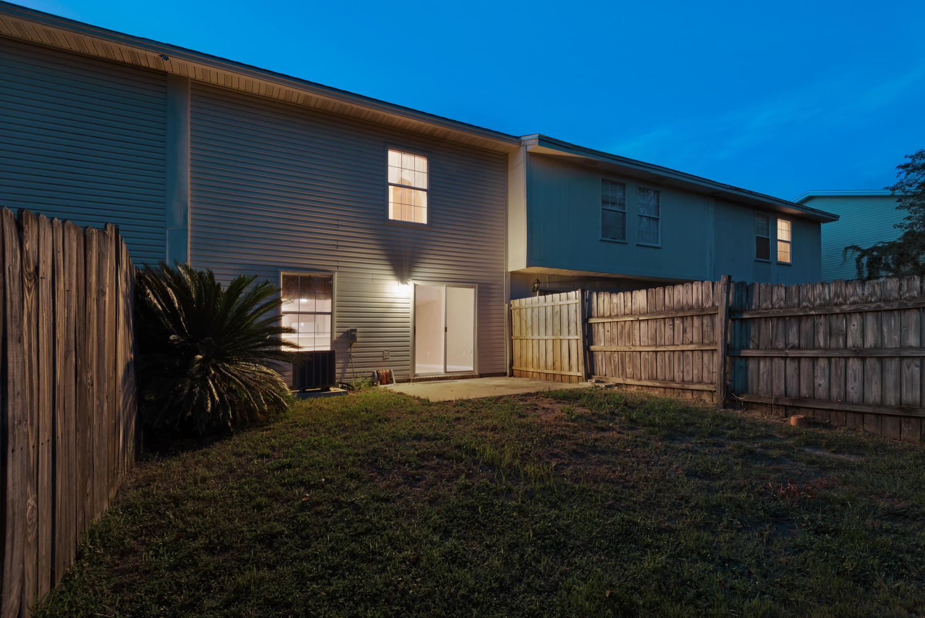 SCHNEIDER DRIVE T/H - Residential