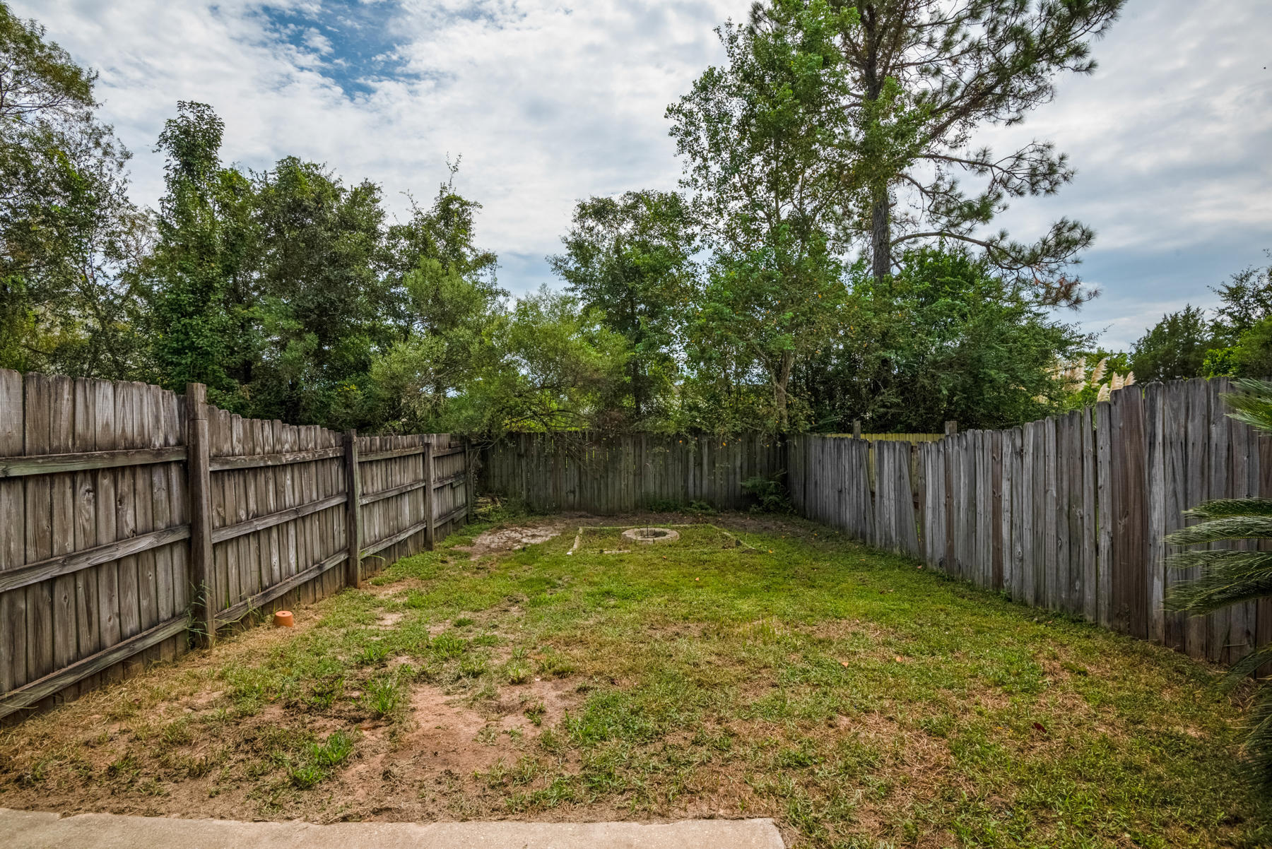 SCHNEIDER DRIVE T/H - Residential