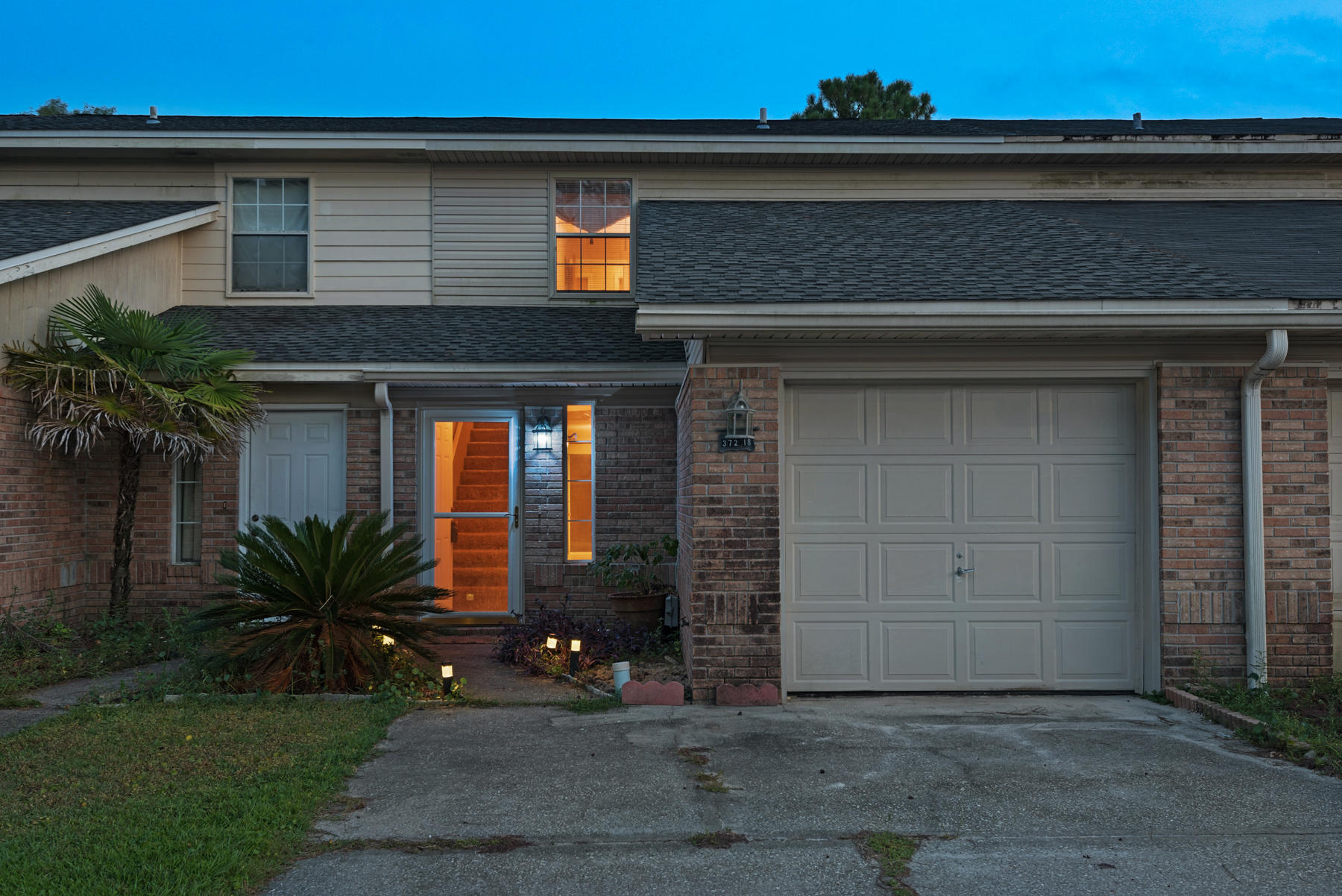 SCHNEIDER DRIVE T/H - Residential