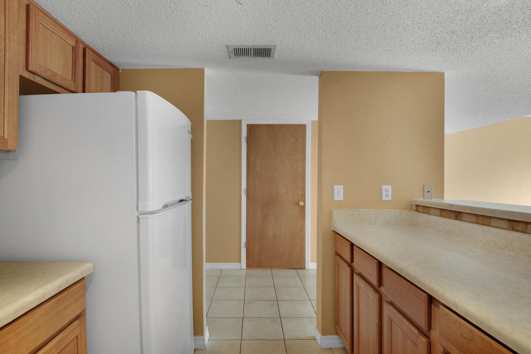 SCHNEIDER DRIVE T/H - Residential