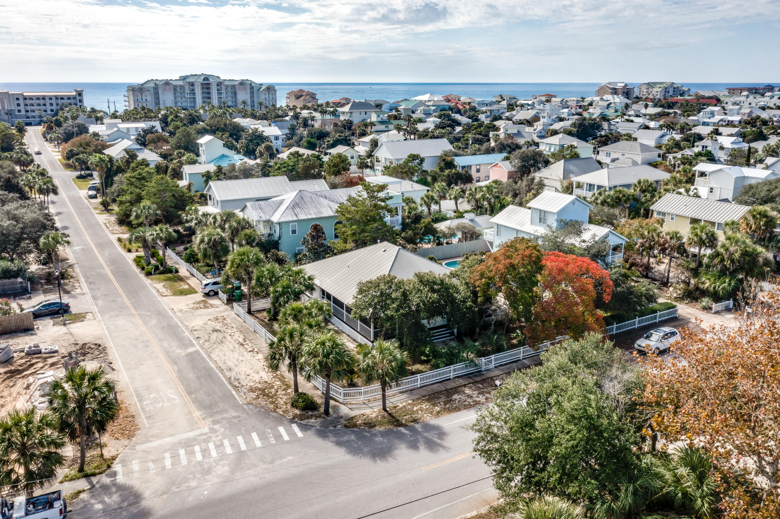 CRYSTAL BEACH - Residential