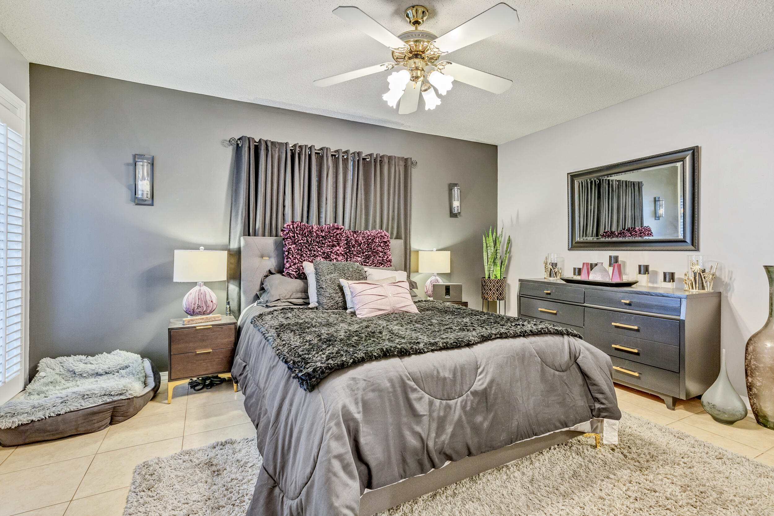 CRYSTAL BEACH - Residential