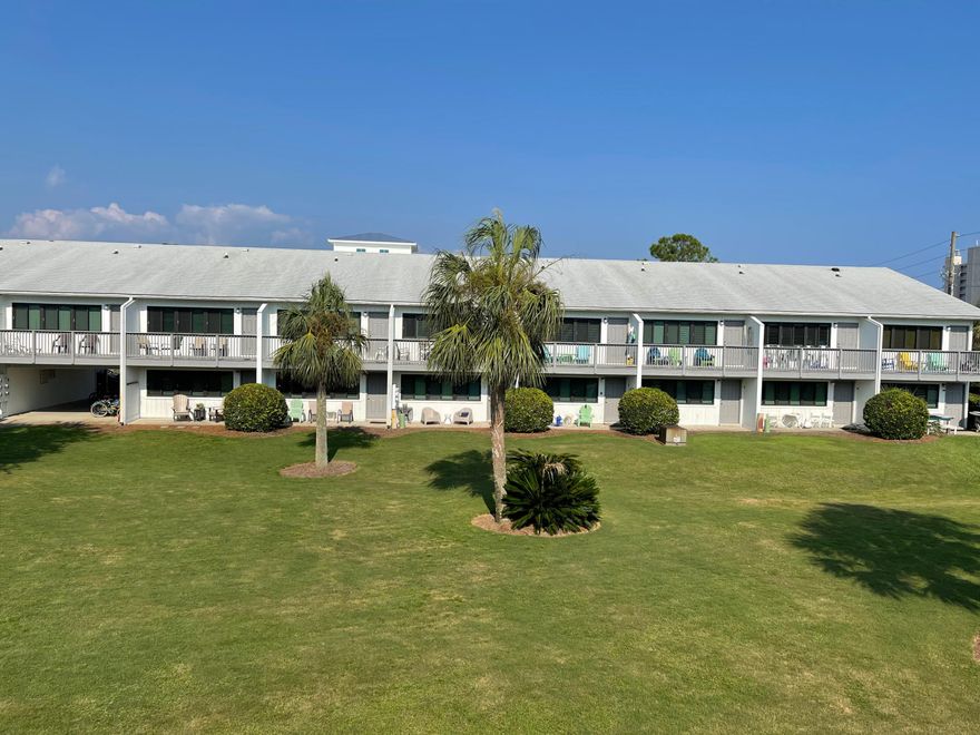 Newly remodeled with new white shaker kitchen cabinets with quartz countertops and new luxury vinyl plank throughout. New bath vanity and tub with subway tile surround. Plantation shutters. Minimal furnishings.