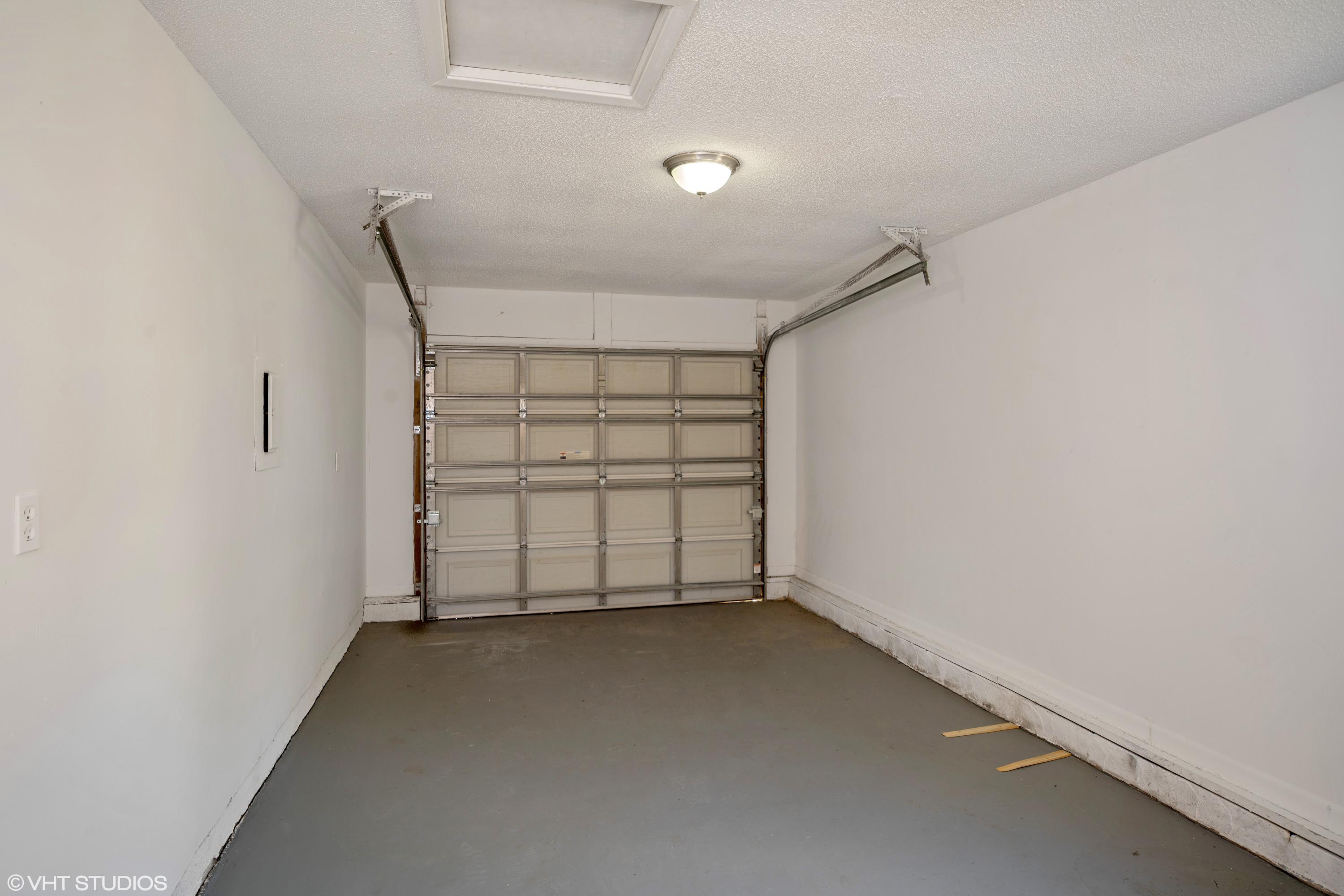 PINE MEADOWS 3RD ADDN - Residential