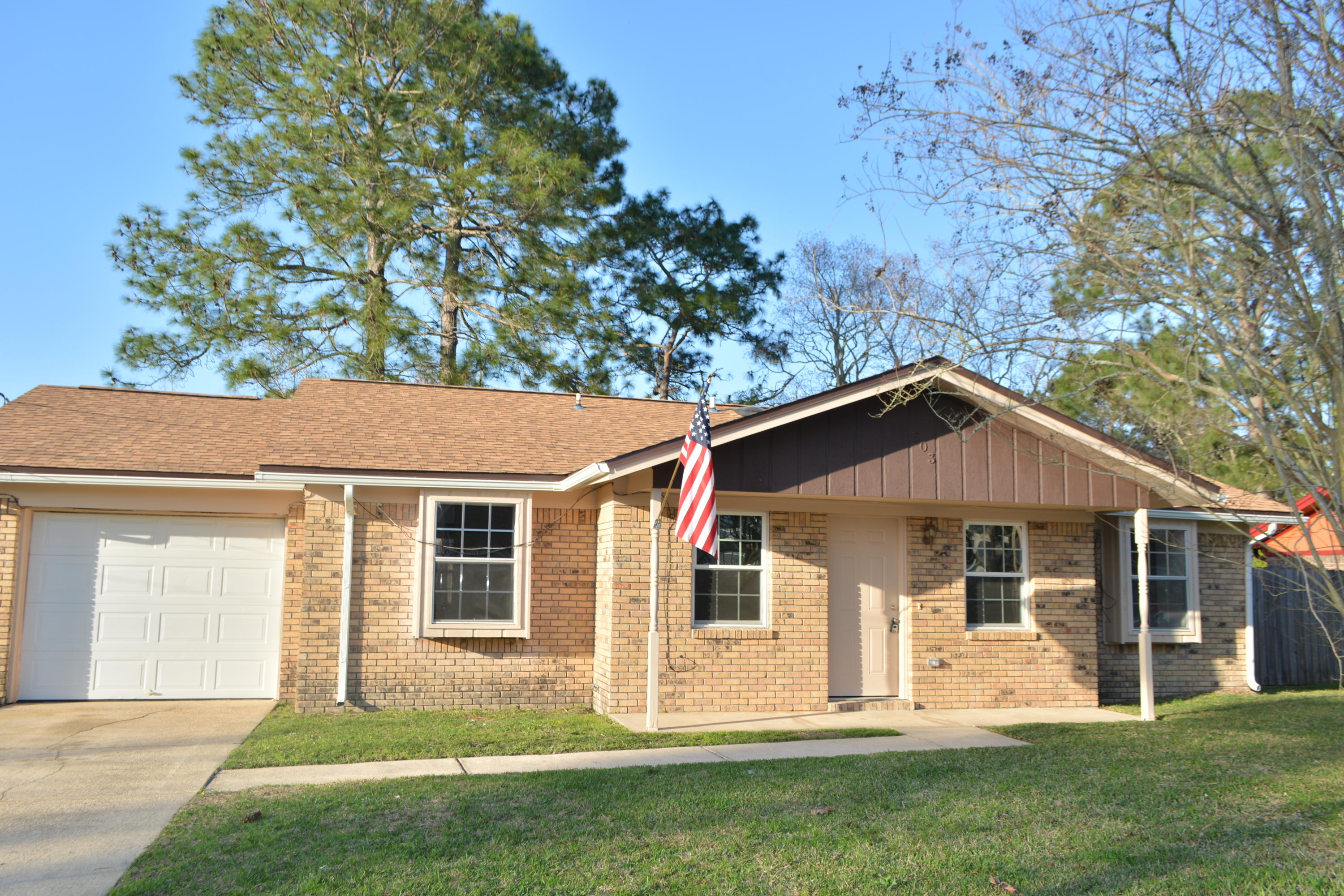 PINE MEADOWS 3RD ADDN - Residential