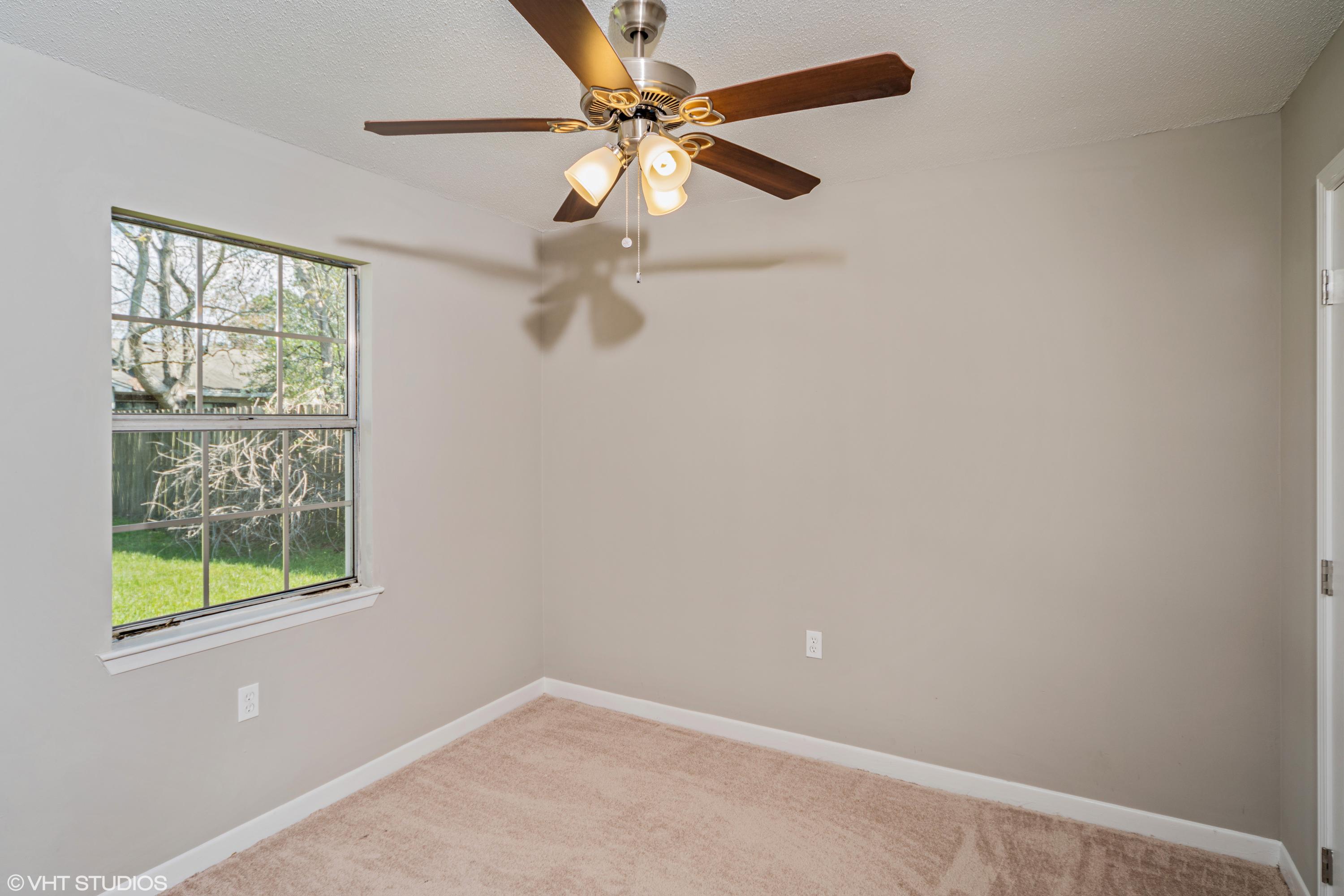 PINE MEADOWS 3RD ADDN - Residential