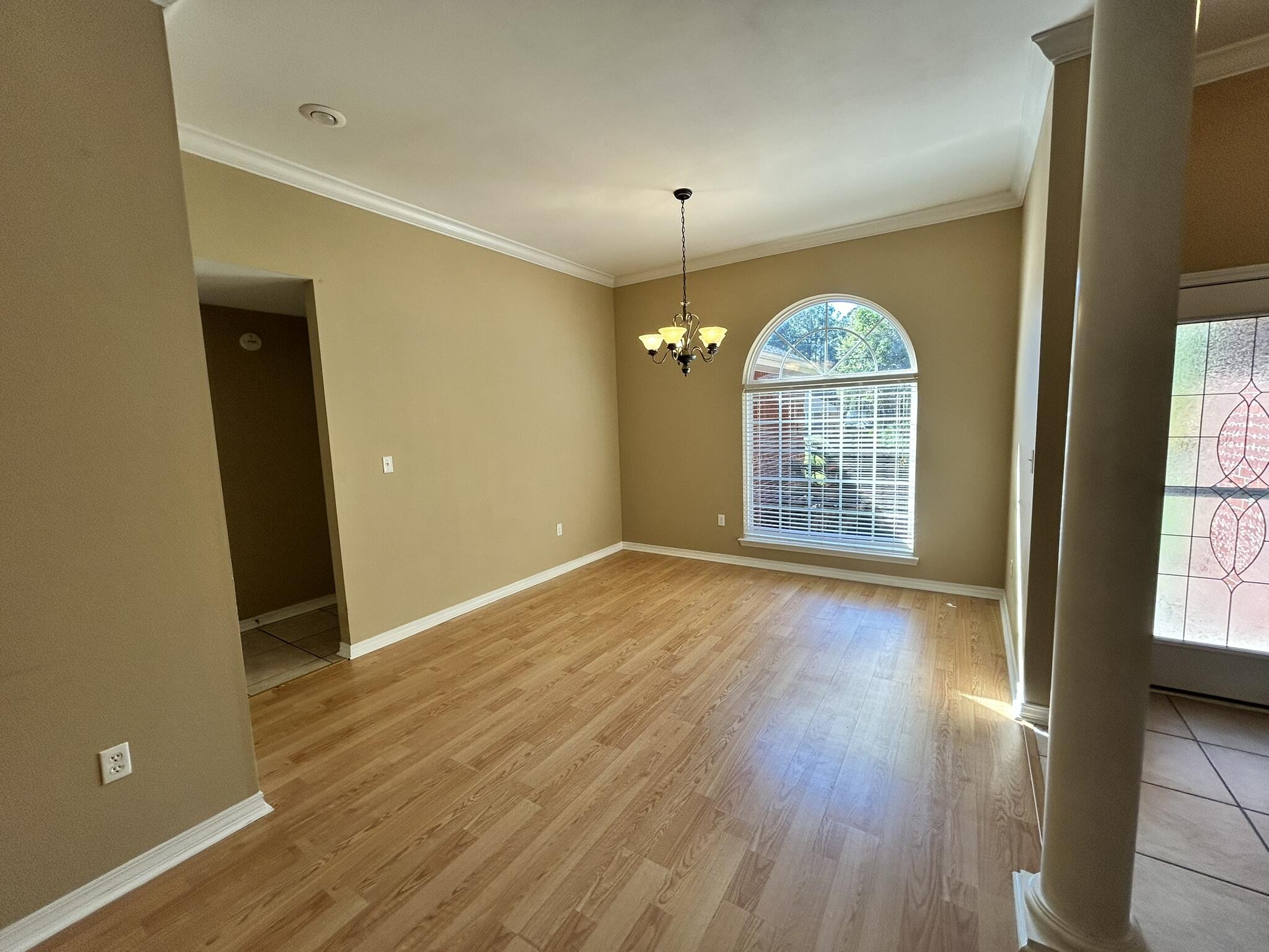 METES & BOUNDS - Residential Lease