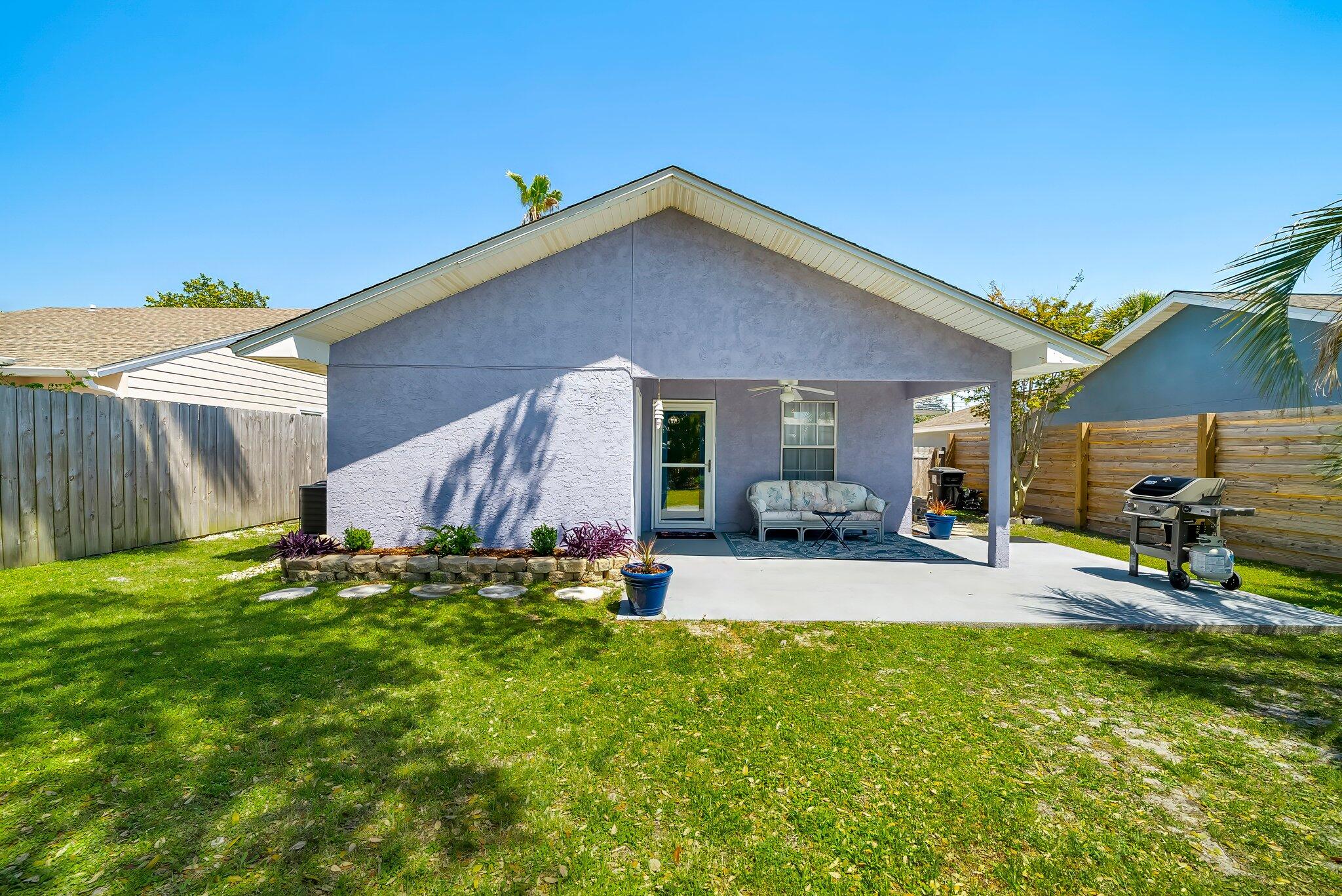 RIVIERA BEACH - Residential