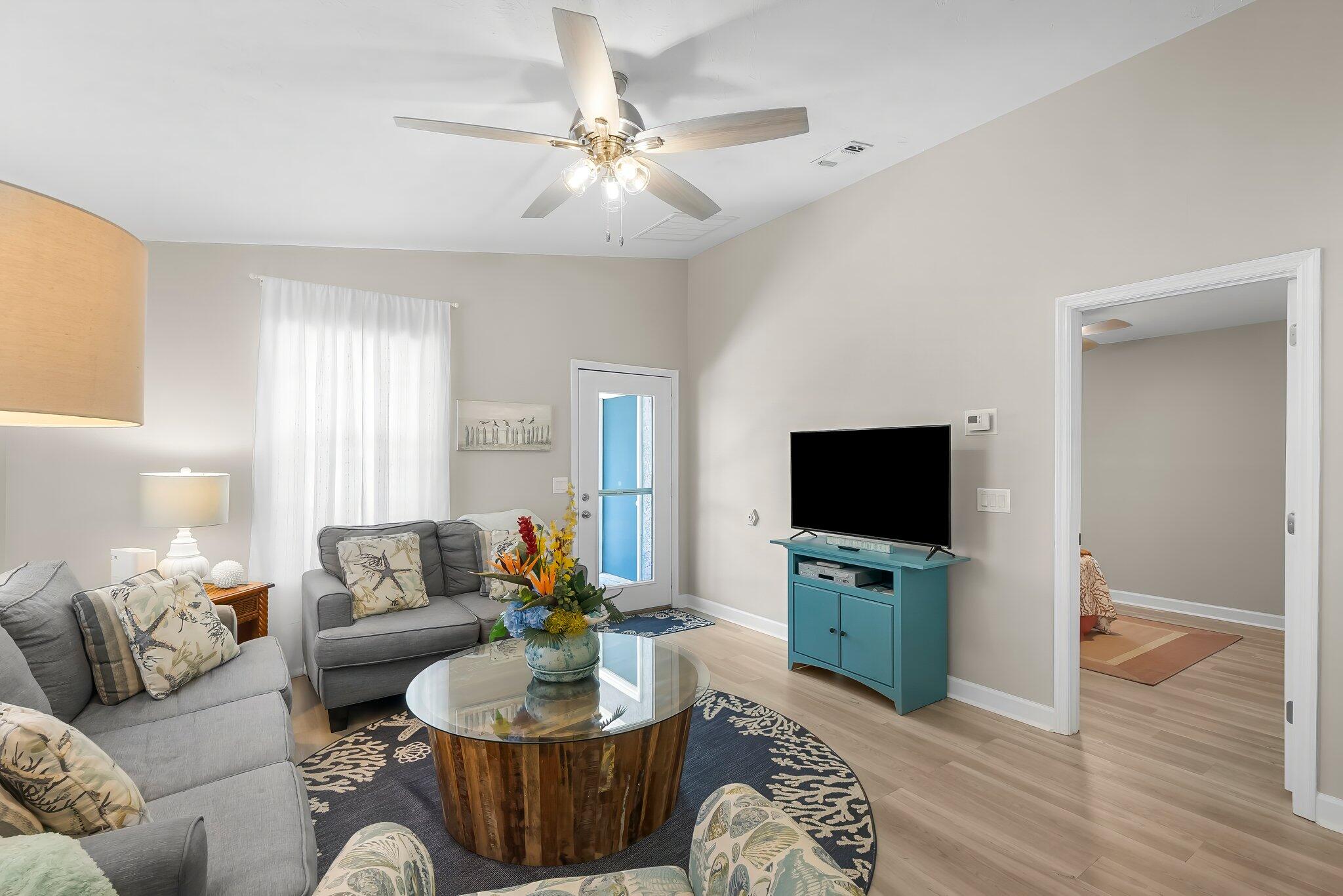 RIVIERA BEACH - Residential