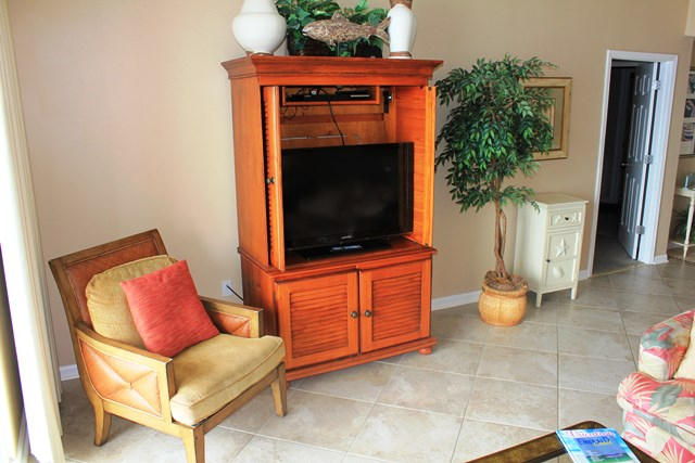 MAJESTIC SUN CONDOMINIUM - Residential