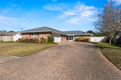 A home in Fort Walton Beach