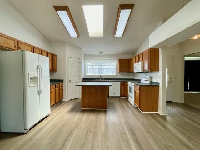 NORTHVIEW ESTATES 7TH ADDN - Residential