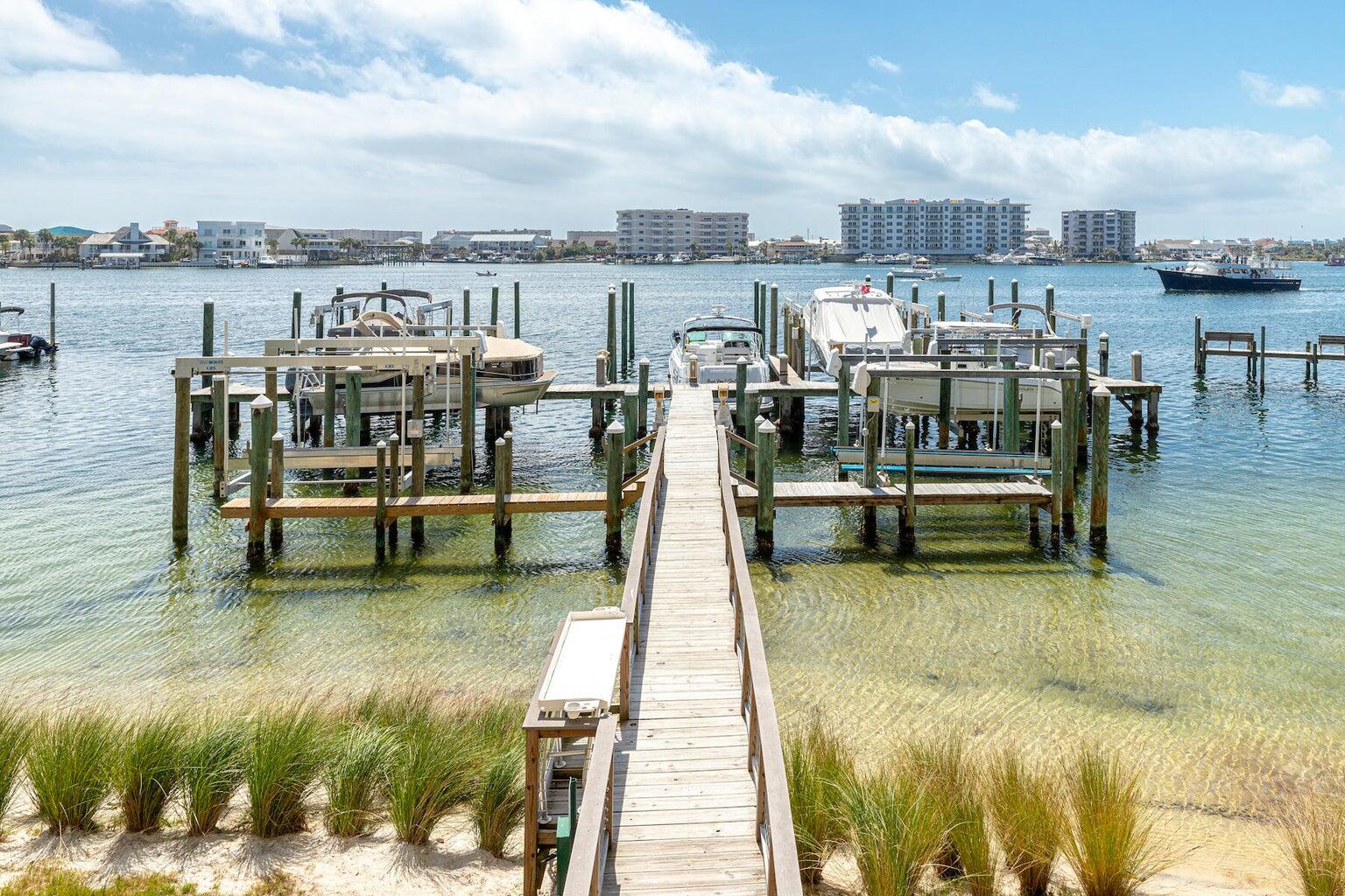 DESTIN HARBOR PLACE - Residential Lease