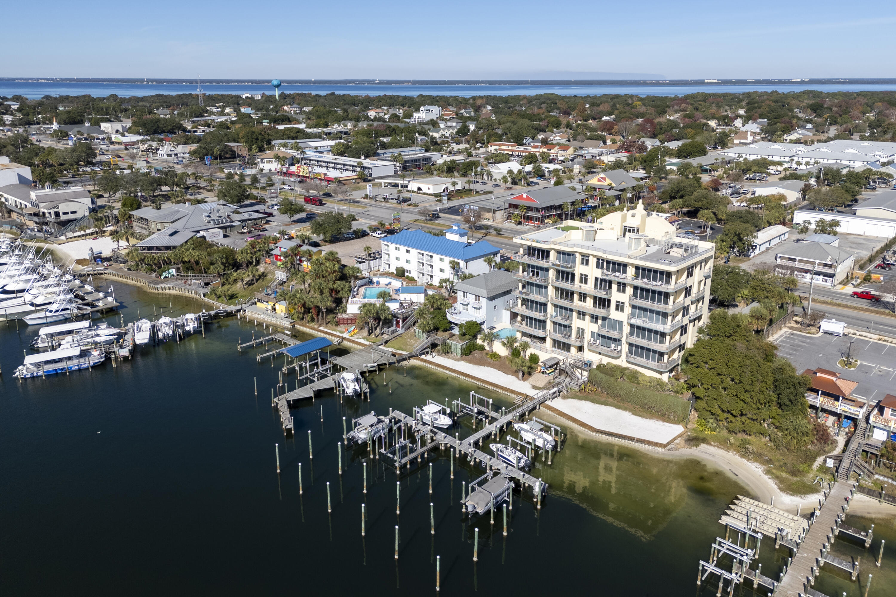 DESTIN HARBOR PLACE - Residential Lease