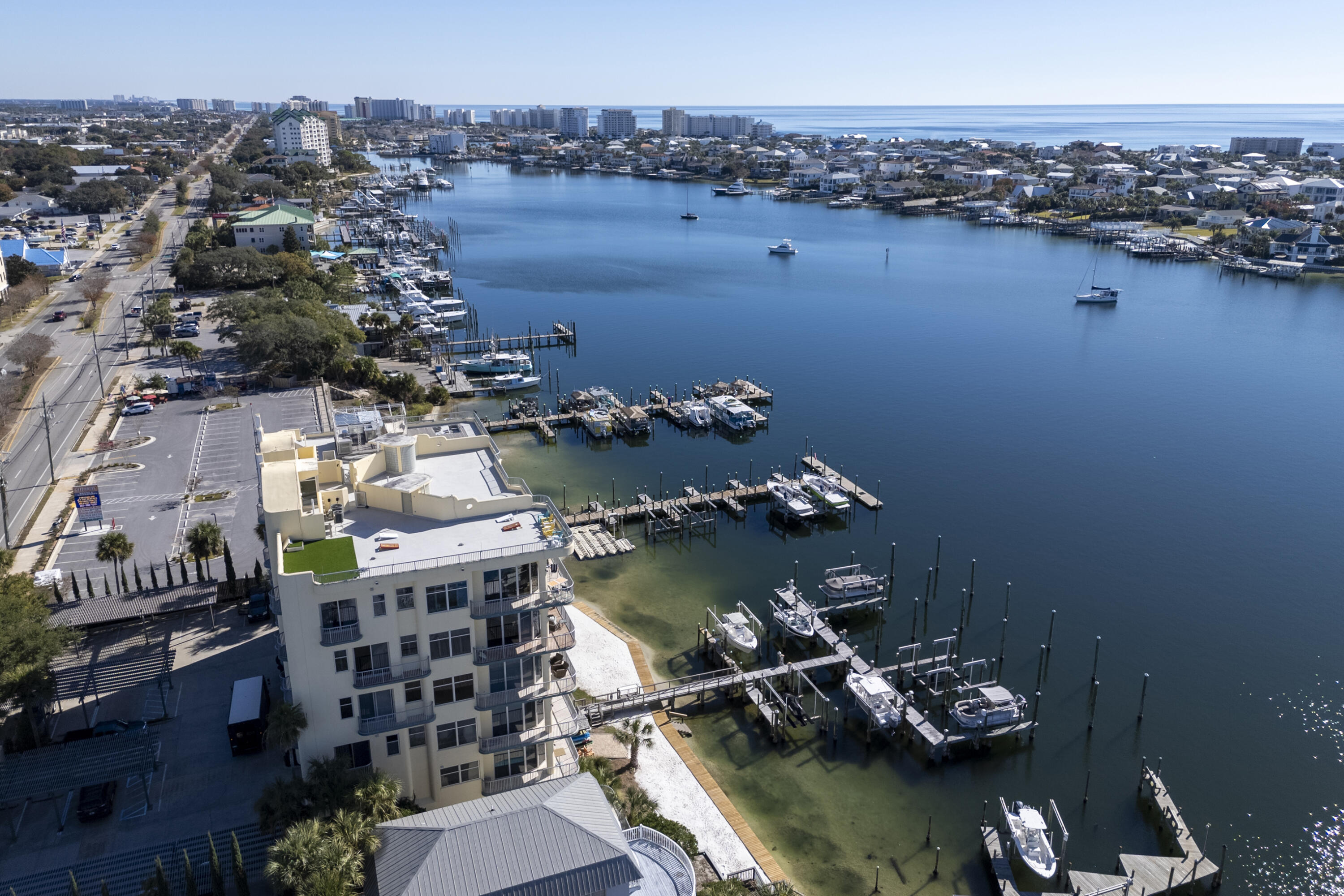 DESTIN HARBOR PLACE - Residential Lease