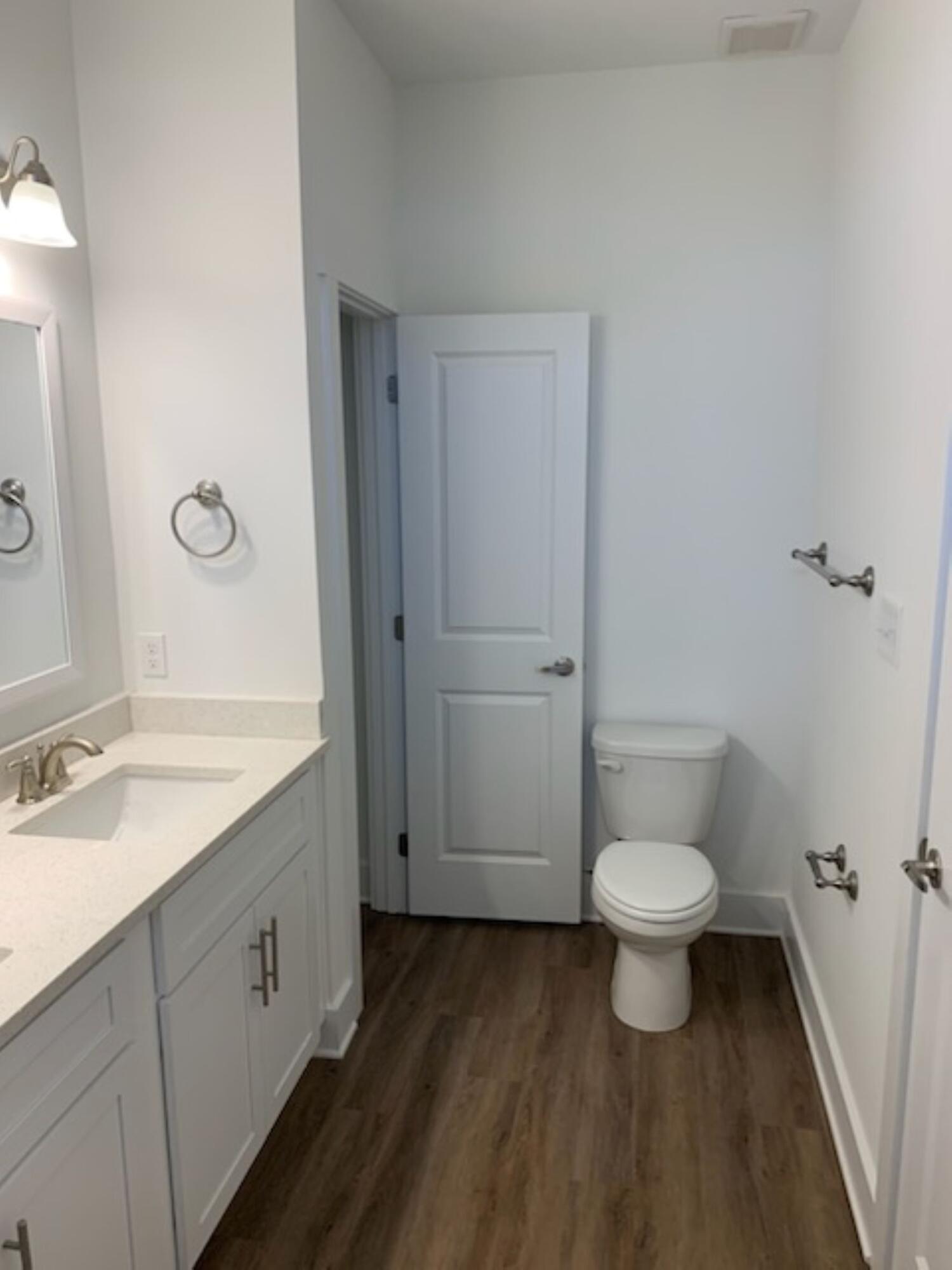 VERANDAS AT FREEPORT - Residential Lease