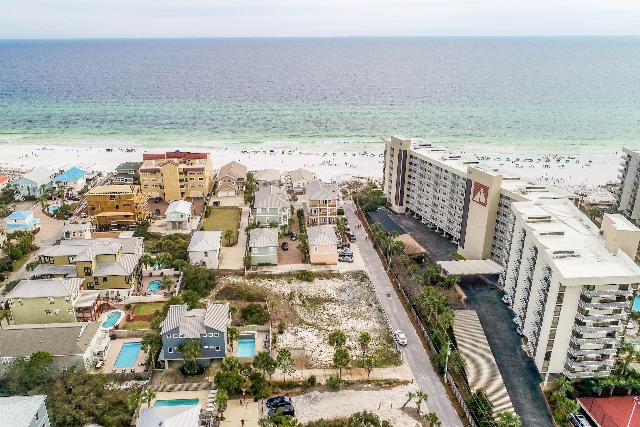 SNOW DRIFT BEACH - Residential