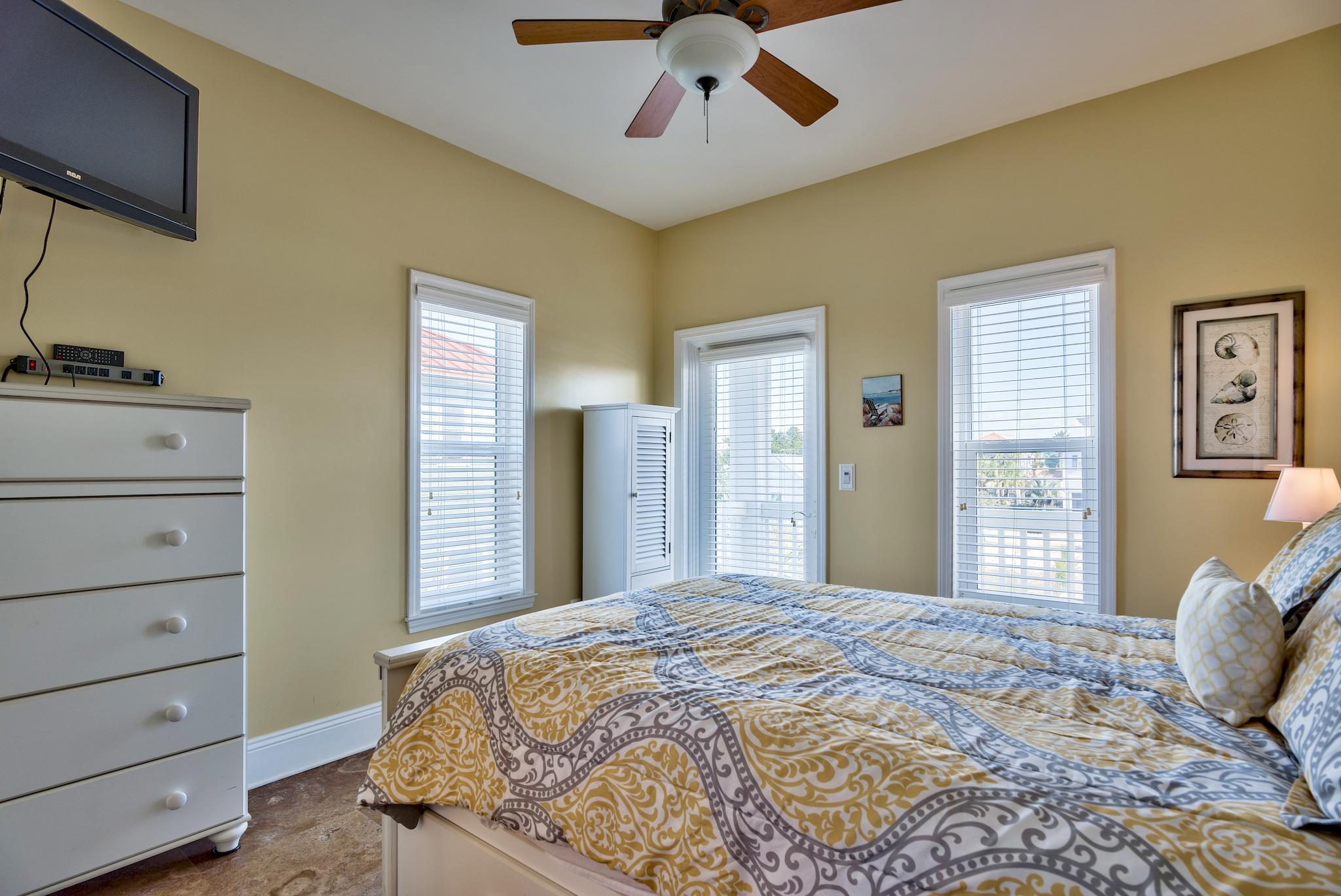 VILLAGE AT BLUE MOUNTAIN BEACH - Residential