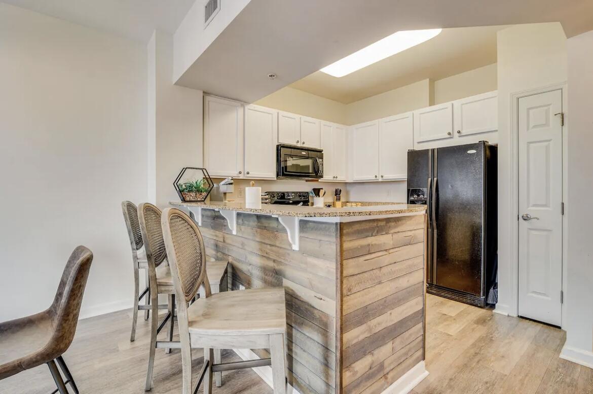 THE PALMS OF DESTIN - Residential