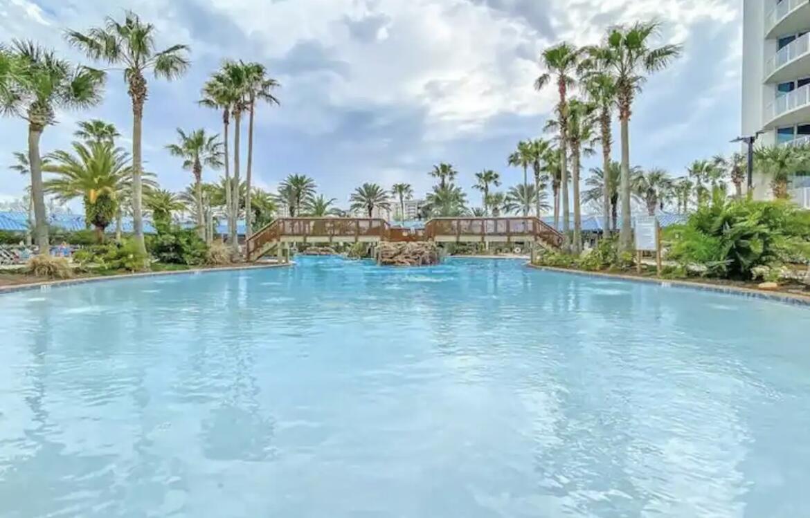 THE PALMS OF DESTIN - Residential