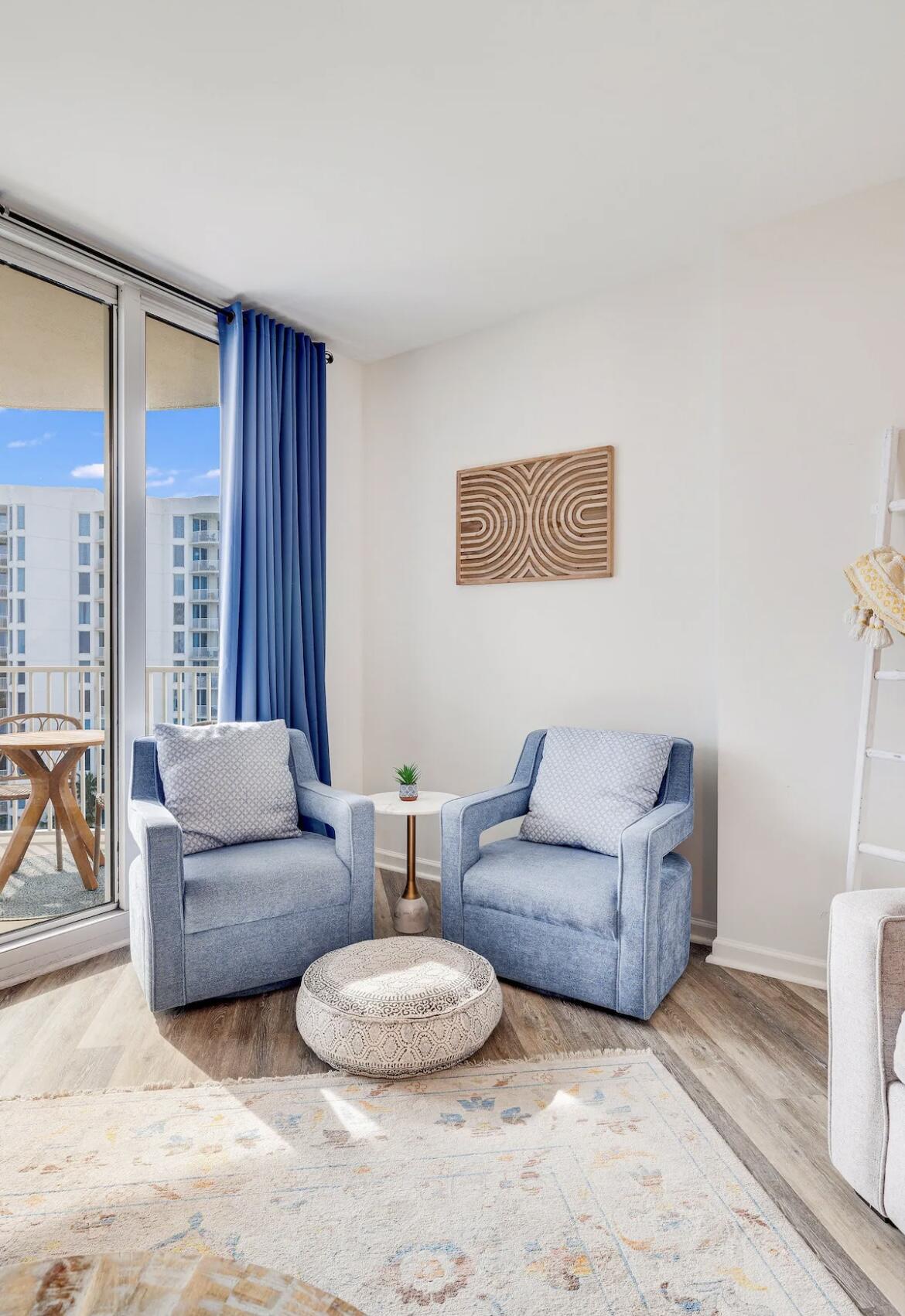 THE PALMS OF DESTIN - Residential