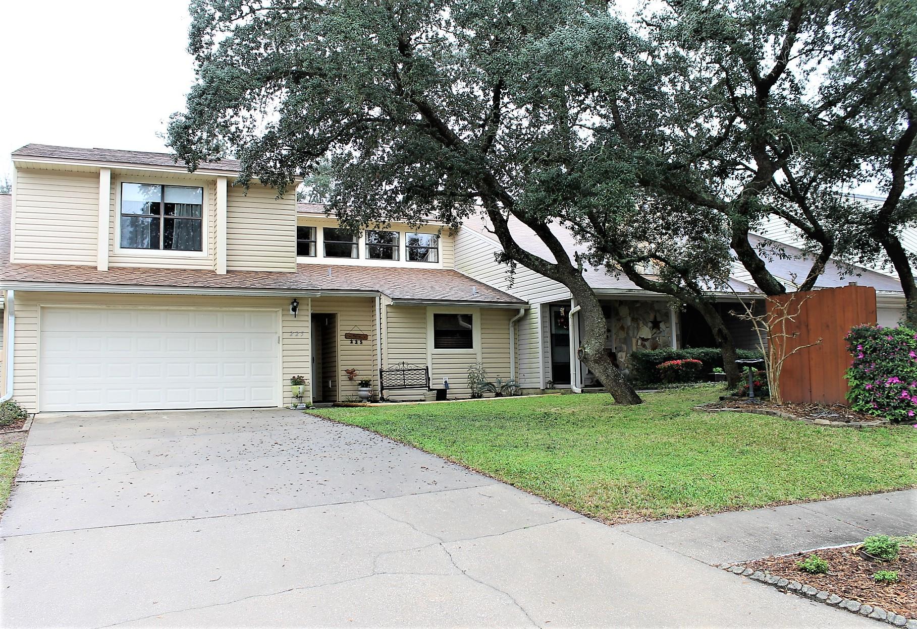 COVENTRY GARDEN - Residential