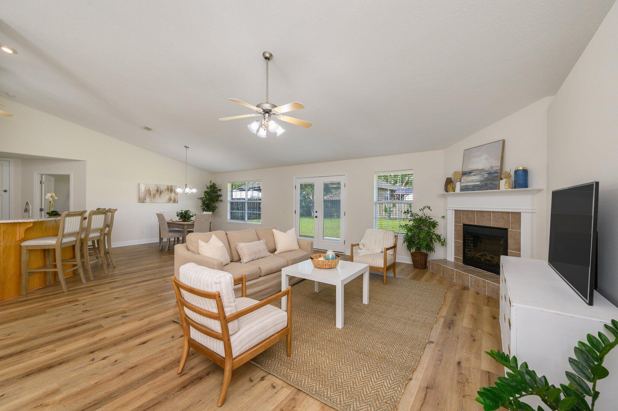 LEE FARMS PH I - Residential