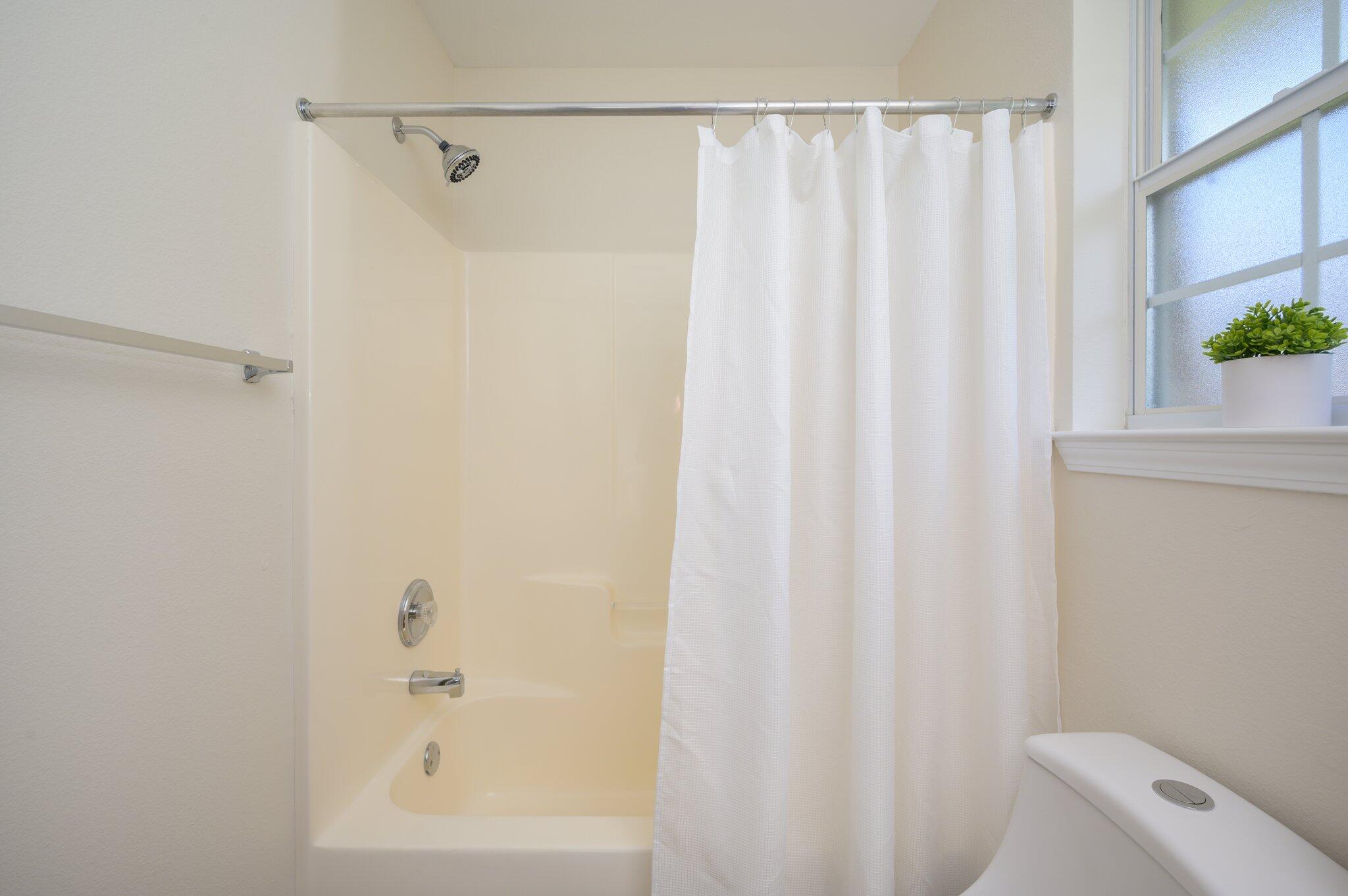 LEE FARMS PH I - Residential