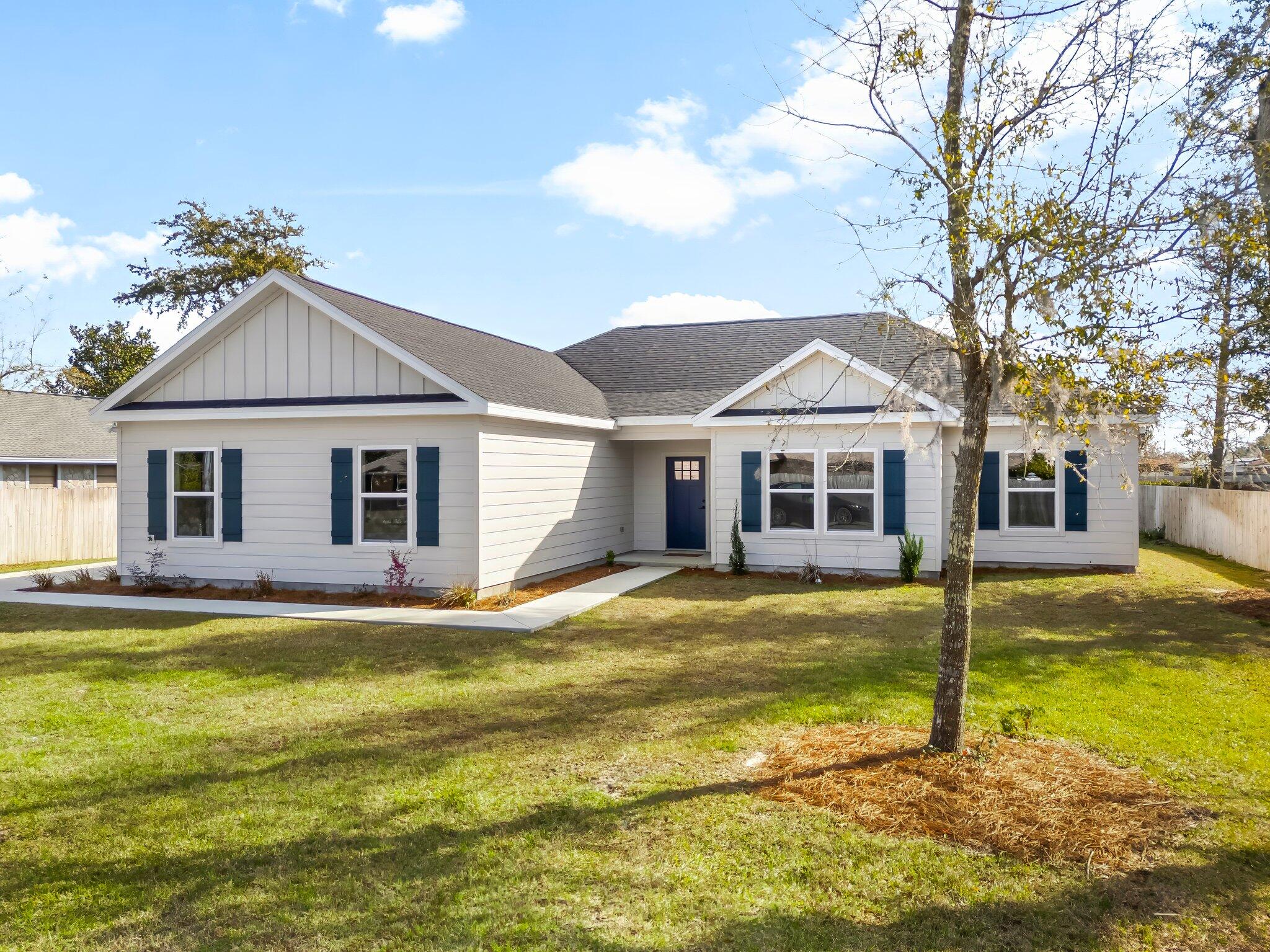 M Pitts 1st Add - Residential