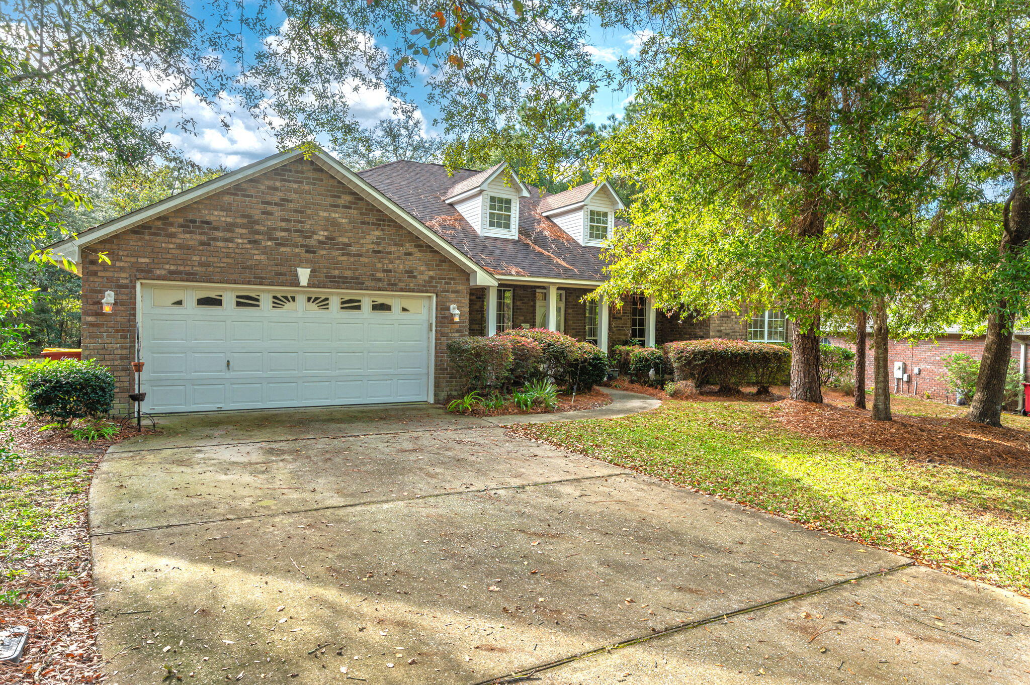 Very spacious all brick home nestled within a South Crestview highly sought after neighborhood of Fox Valley. Home surrounded by similar homes. Home employs a very unique floor plan. It has 4 very large bedrooms. 2 being ensuites. Huge back yard with a screened in cozy porch. Seller has also installed a generator. Seller allowing concessions for a new roof and a flooring allowance. It's a must see! This home is only 4.6 miles from Dukefield, 16 miles from Eglin AFB, 5.4 miles from the grocery store, 5.8 miles from downtown Crestview, 6.7 miles from the local sports complex Twinhills park.