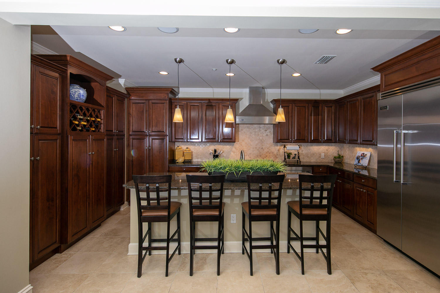 ONE WATER PLACE AT KELLY PLANTATION - Residential