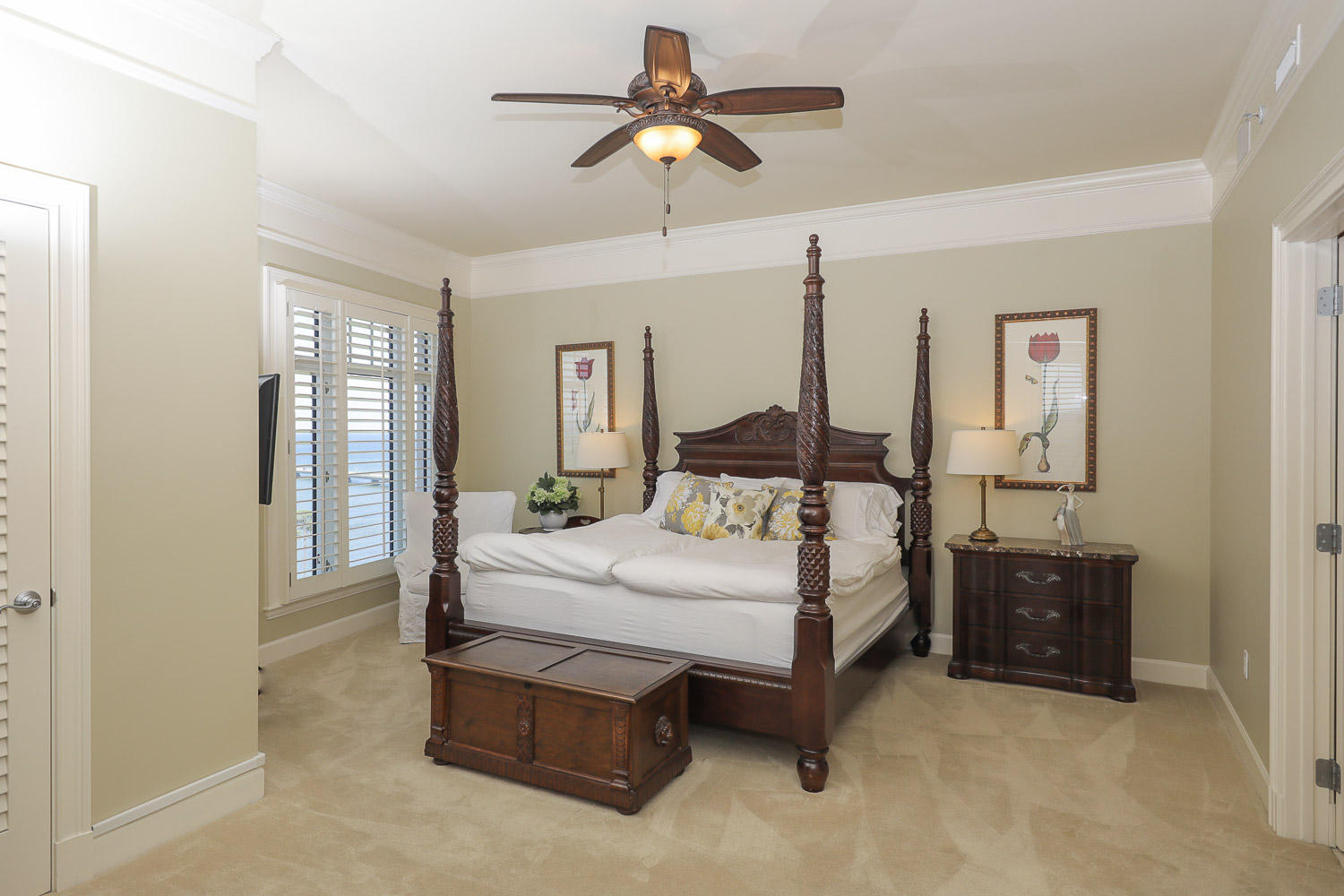 ONE WATER PLACE AT KELLY PLANTATION - Residential