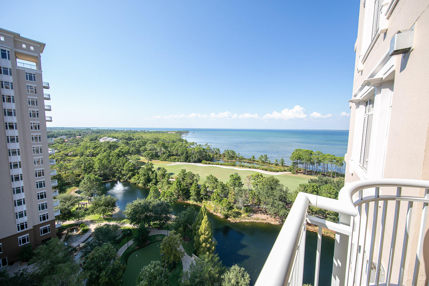 ONE WATER PLACE AT KELLY PLANTATION - Residential
